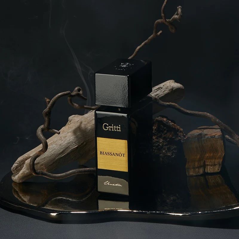 عطر ادکلن بیاسَنوت گریتی - Biassanot Gritti - بررسی، قیمت و خرید