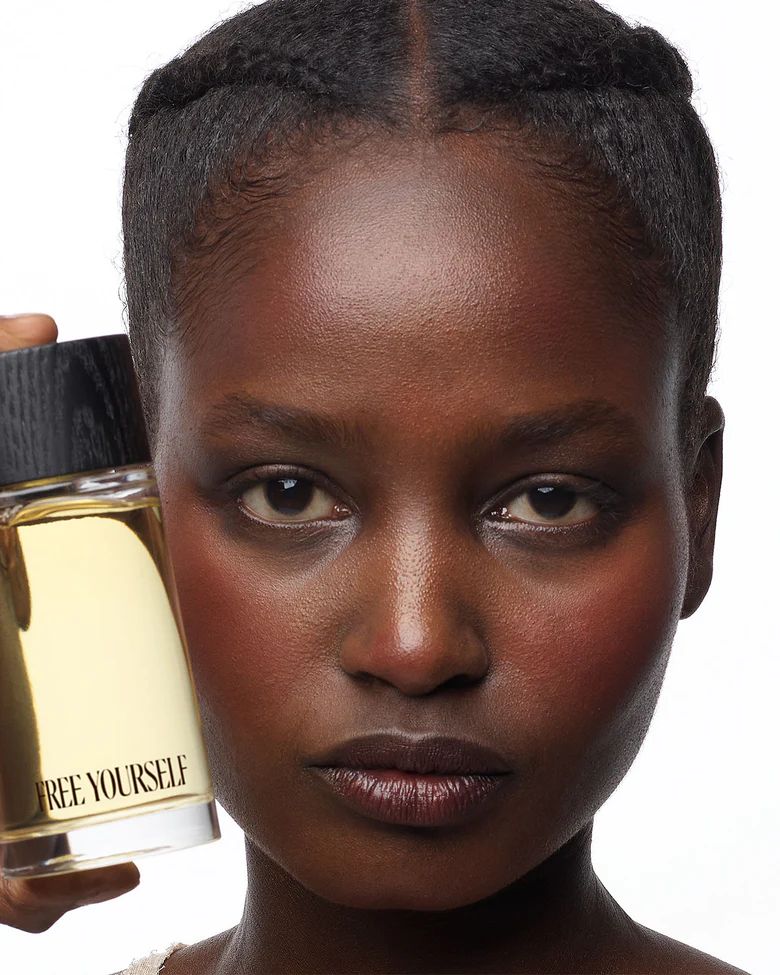 عطر ادکلن تِر فری یورسلف - Terre Free Yourself - بررسی، قیمت و خرید