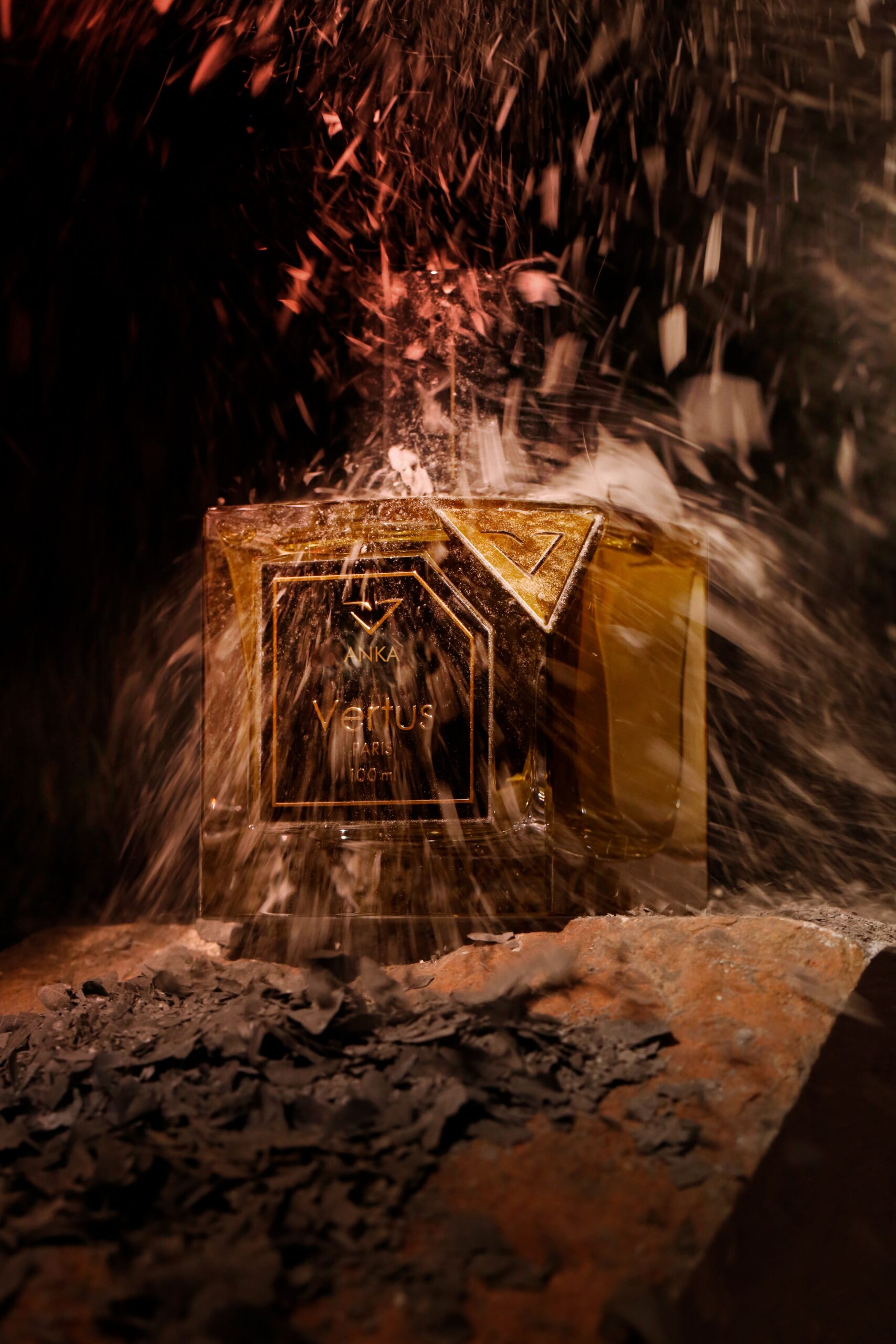 عطر ادکلن انکا ورتوس - ANKA Vertus - بررسی، قیمت و خرید