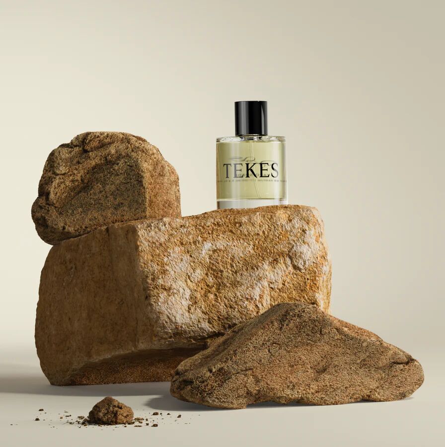 عطر ادکلن یافو سوئید تکس - Yafo Suede Tekes - بررسی، قیمت و خرید