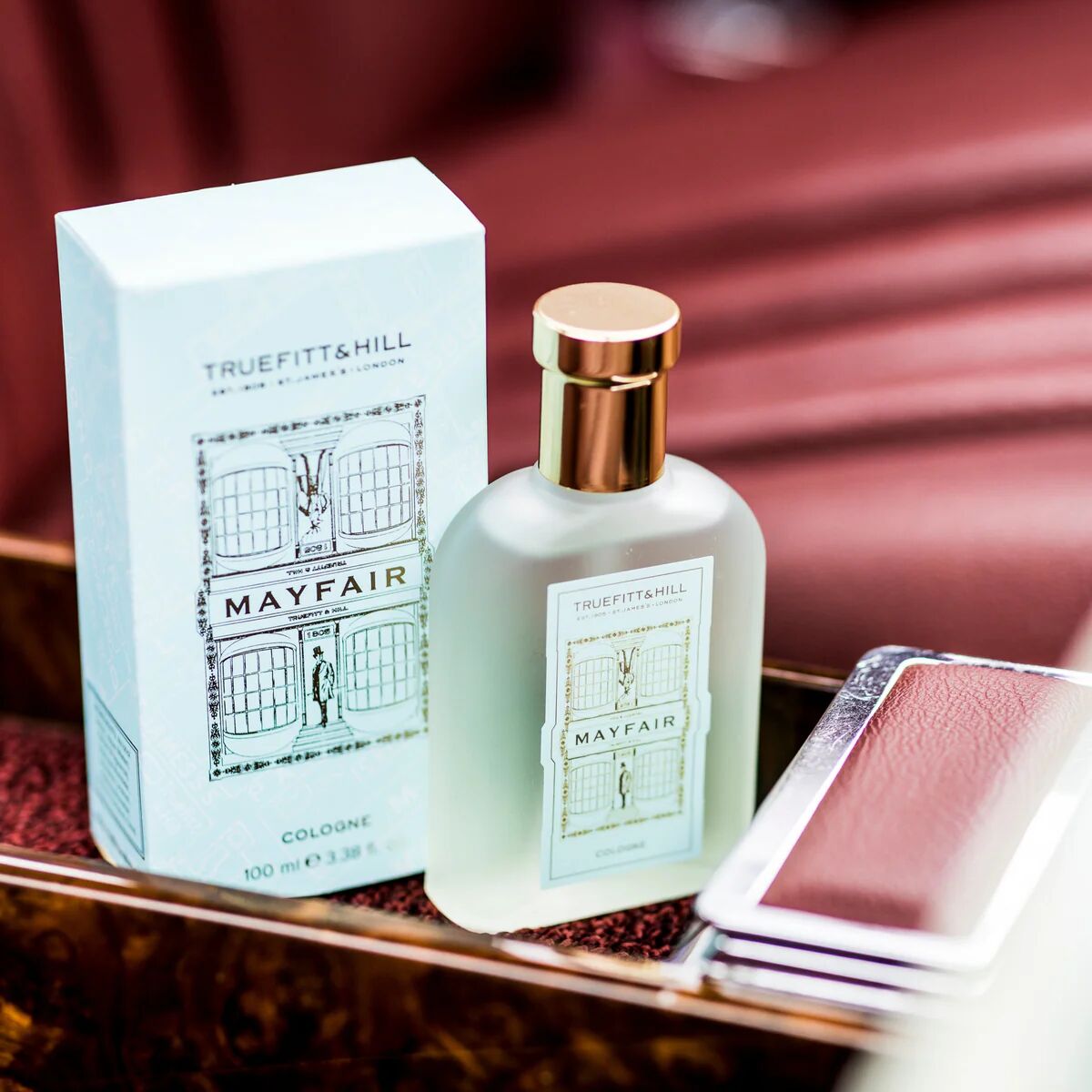 عطر ادکلن می‌فر تروفیت اند هیل - Mayfair Truefitt & Hill - بررسی، قیمت و خرید
