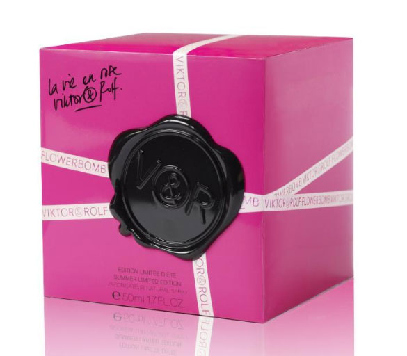 عطر ادکلن فلاوربامب لا وی ان رز ویکتور اند رولف - Flowerbomb La Vie en Rose 2011 Viktor&Rolf - بررسی، قیمت و خرید