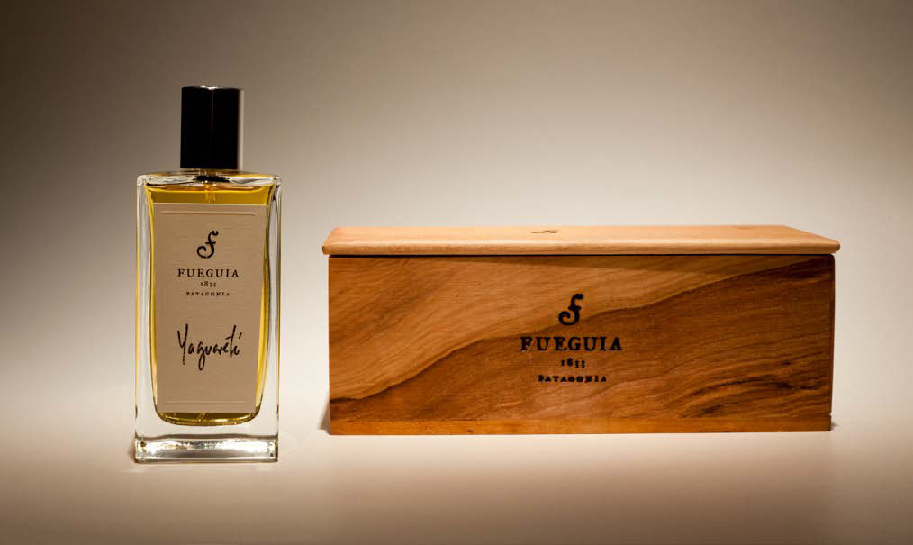 عطر ادکلن یاگوآرته فووگیا هزار و هشتصد و سی و سه - Yaguareté Fueguia 1833 - بررسی، قیمت و خرید