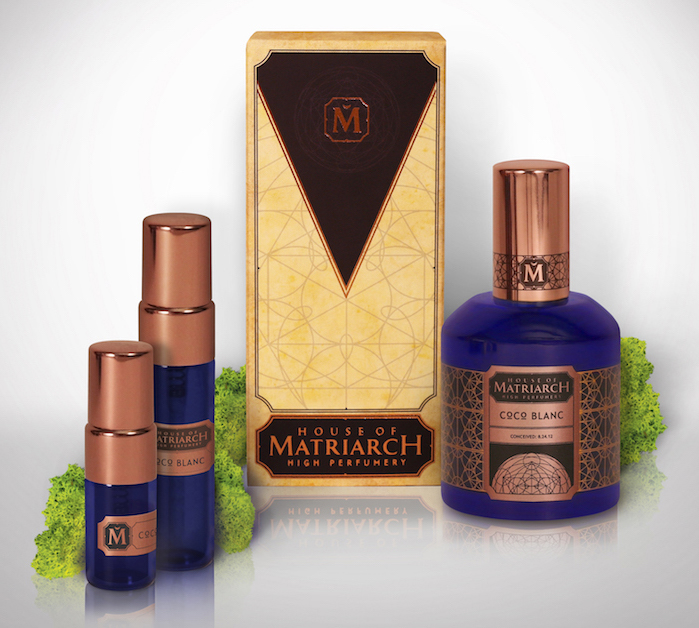 عطر ادکلن کوکو بلانک هاوس آو متریارک - Coco Blanc House of Matriarch - بررسی، قیمت و خرید