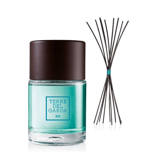 عطر ادکلن اُرا تره دل گاردا - Ora Terre del Garda - بررسی، قیمت و خرید