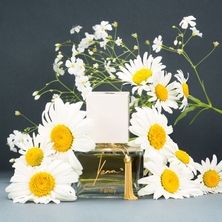 عطر ادکلن فَنسی یانا - Fancy Yana - بررسی، قیمت و خرید