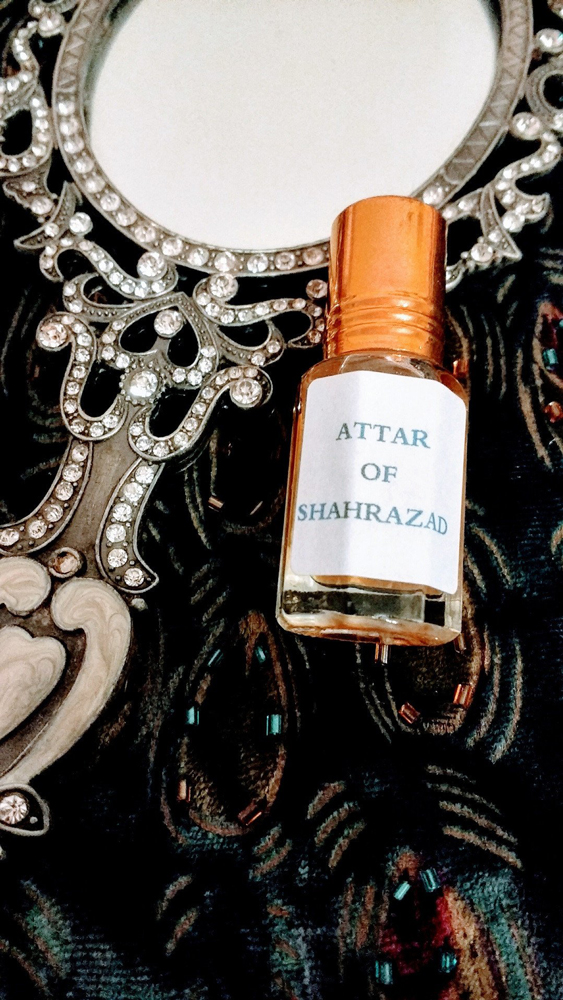 عطر ادکلن آتار آو شهرزاد ذا سنتد سوک - Attar of Shahrazad The Scented Souq - بررسی، قیمت و خرید