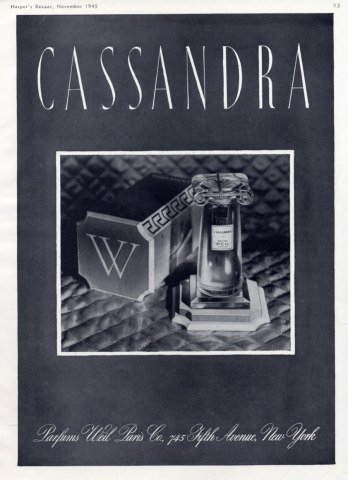 عطر ادکلن کاساندرا وایل - Cassandra Weil - بررسی، قیمت و خرید
