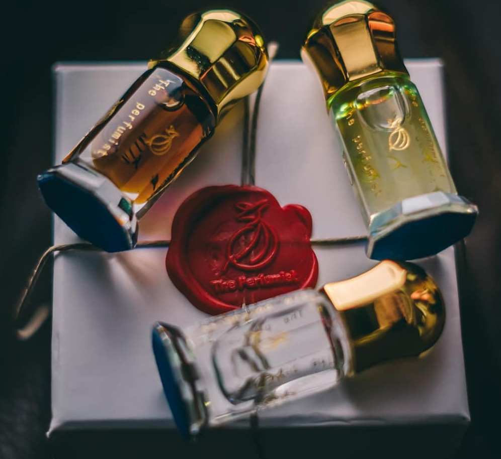 عطر ادکلن امبر بی د پرفیومیست - AMBR B The Perfumist - بررسی، قیمت و خرید