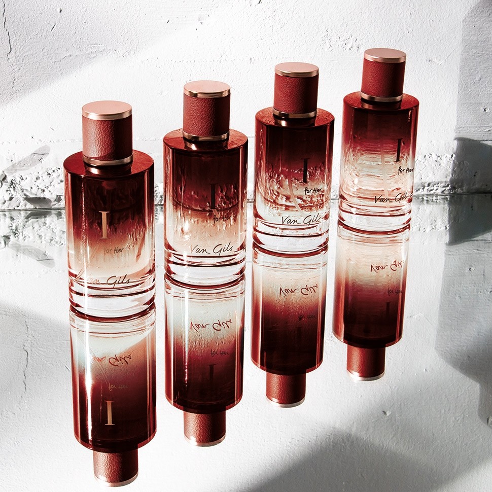 عطر ادکلن ون گیلز آی فور هر ون گیلز - Van Gils I For Her Van Gils - بررسی، قیمت و خرید