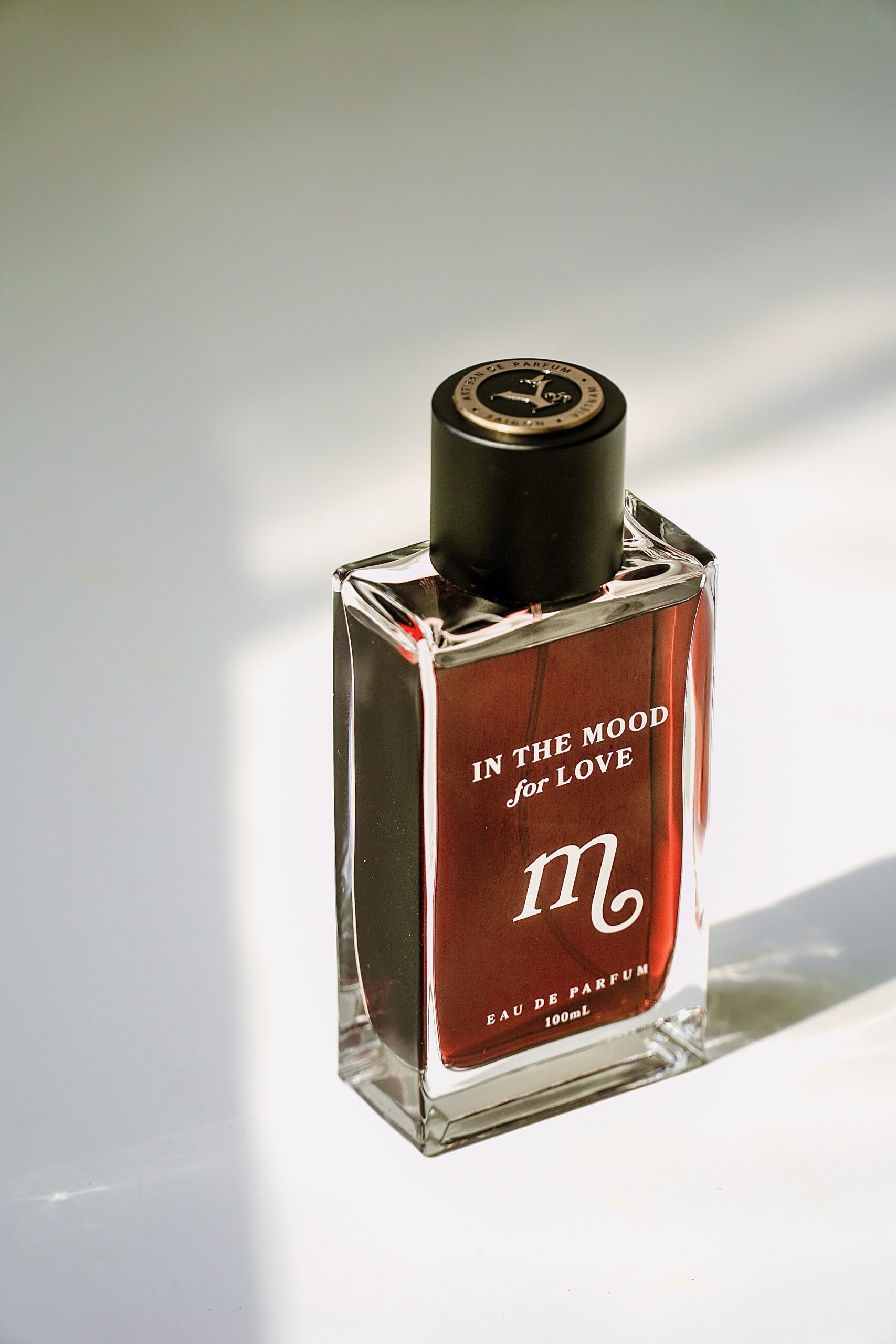 عطر ادکلن این د مود فور لاو وای بیست و پنج - In The Mood For Love M Y25 - بررسی، قیمت و خرید