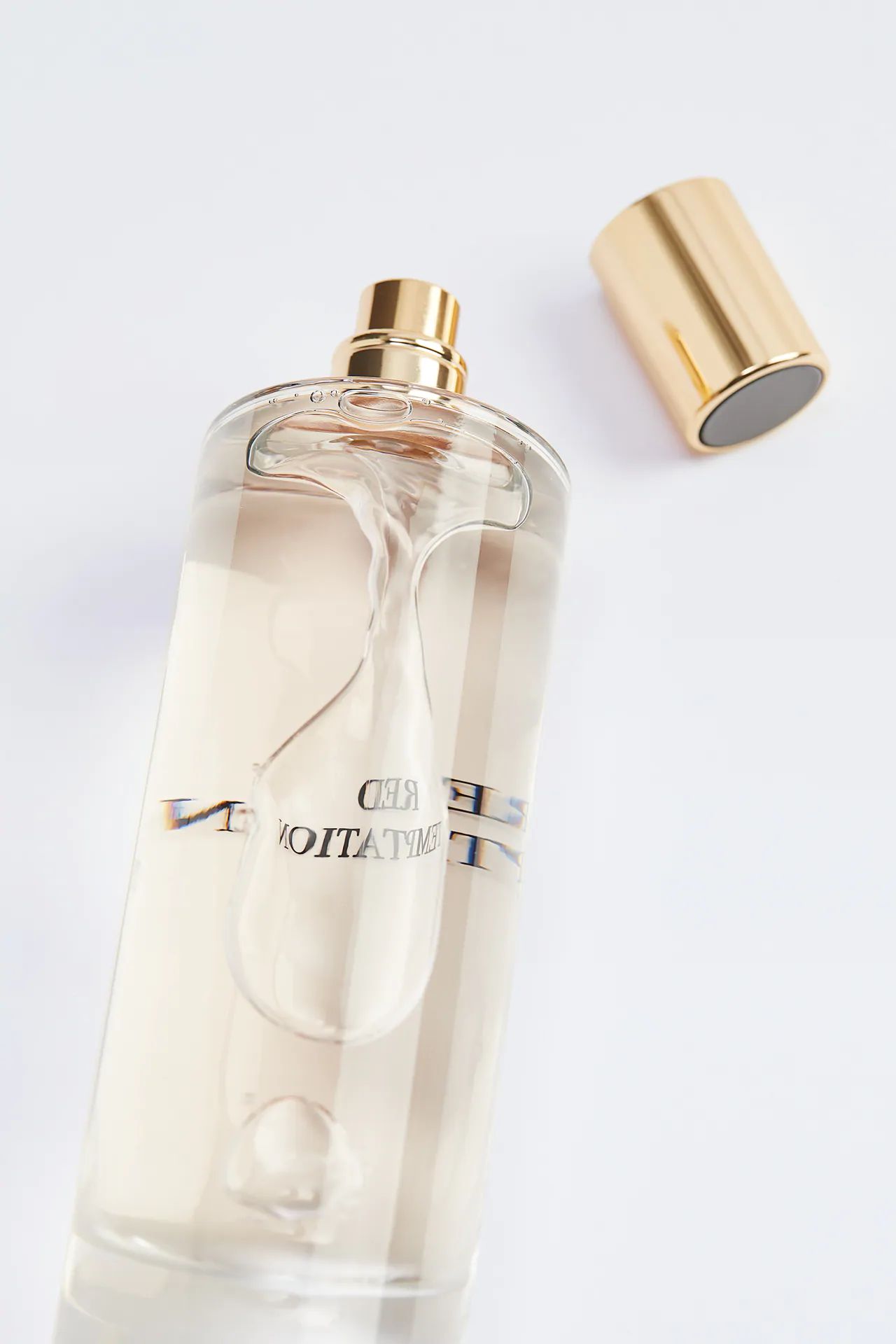 عطر ادکلن رد تمپتیشن فور هیم زارا - Red Temptation For Him Zara - بررسی، قیمت و خرید
