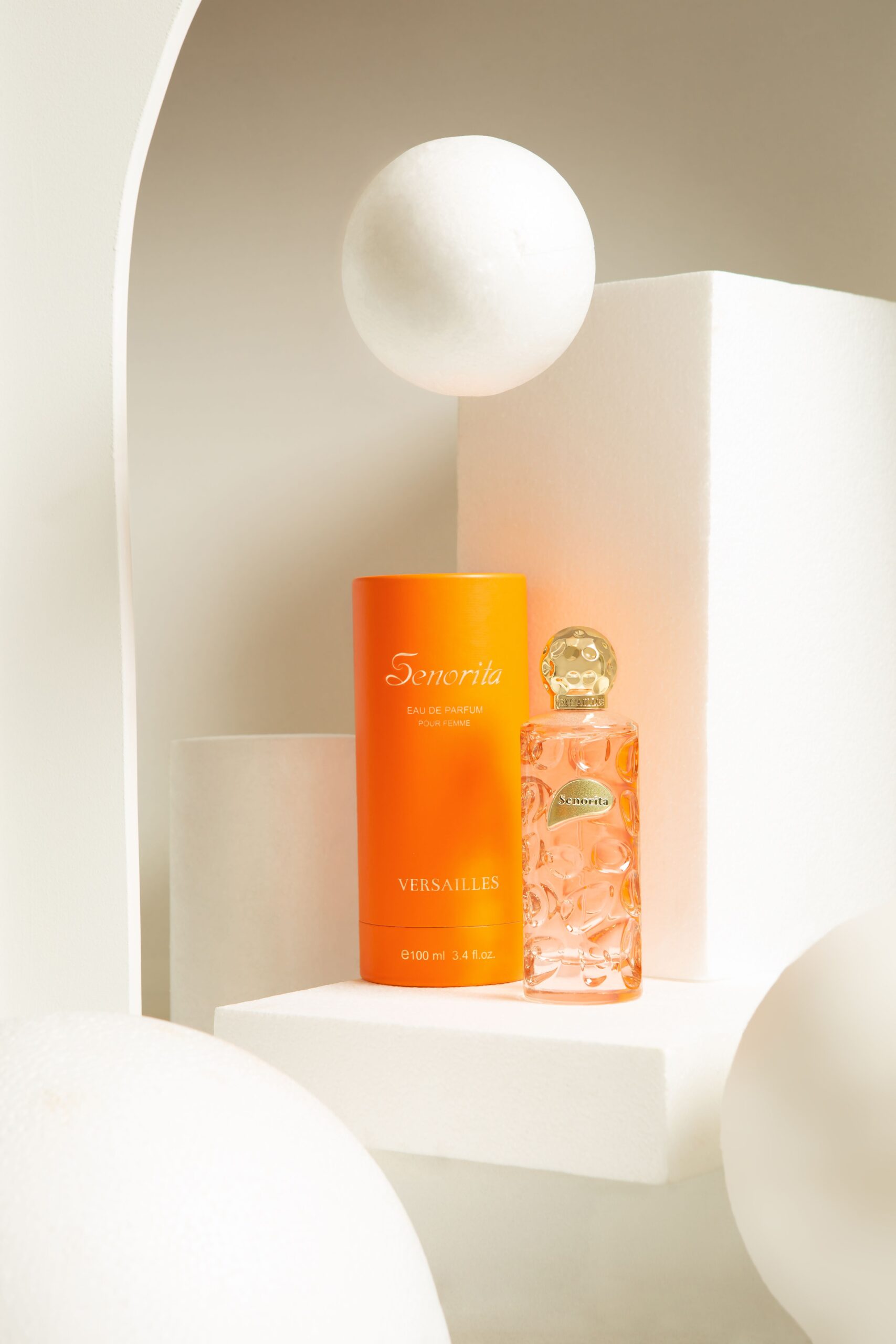 عطر ادکلن ورسای سنوریتا ورسای - Versailles Senorita Versailles - بررسی، قیمت و خرید