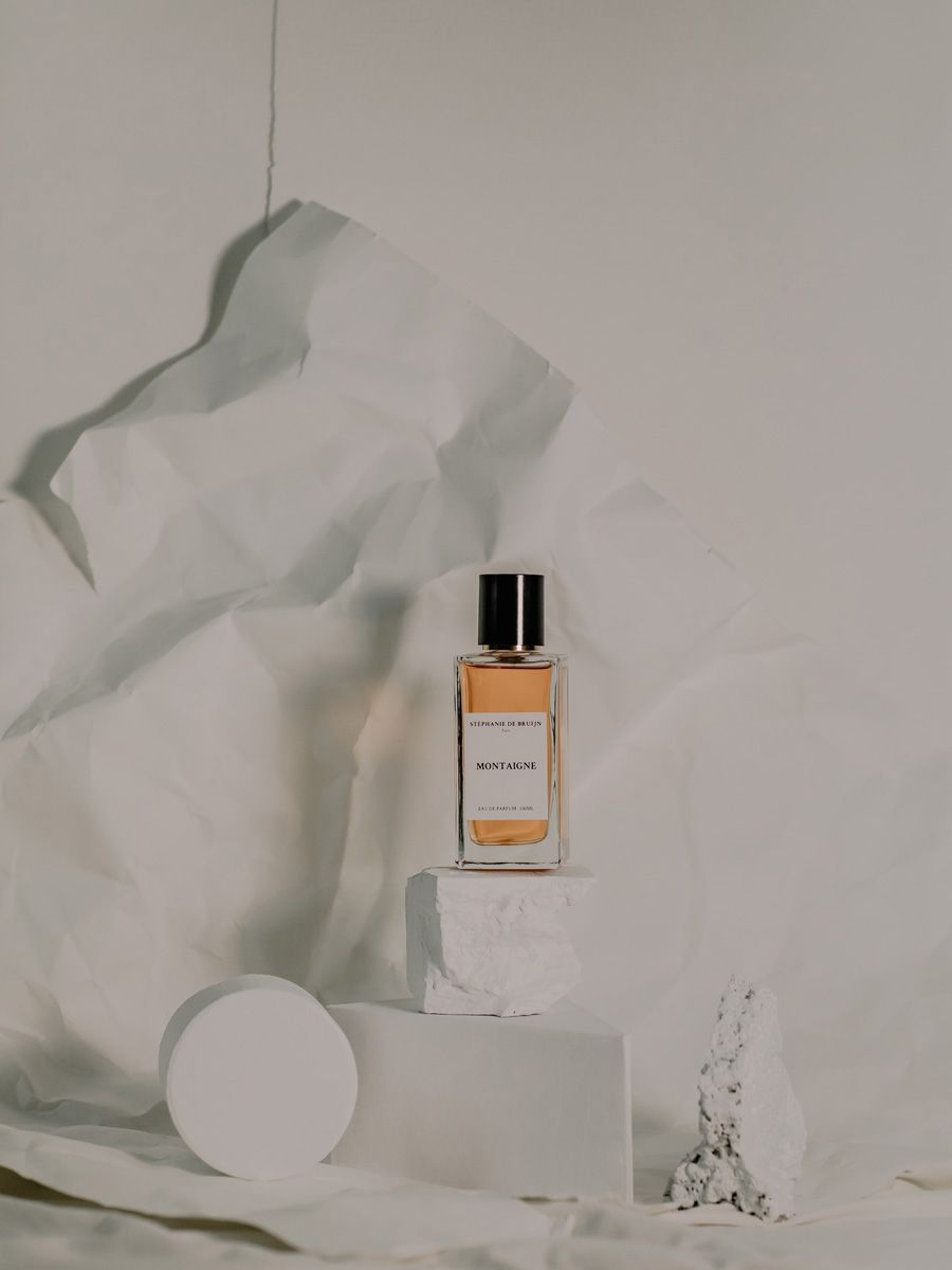عطر ادکلن مونتنی استفانی د بروین - پارفوم سور مزور - Montaigne Stéphanie de Bruijn - Parfum sur Mesure - بررسی، قیمت و خرید
