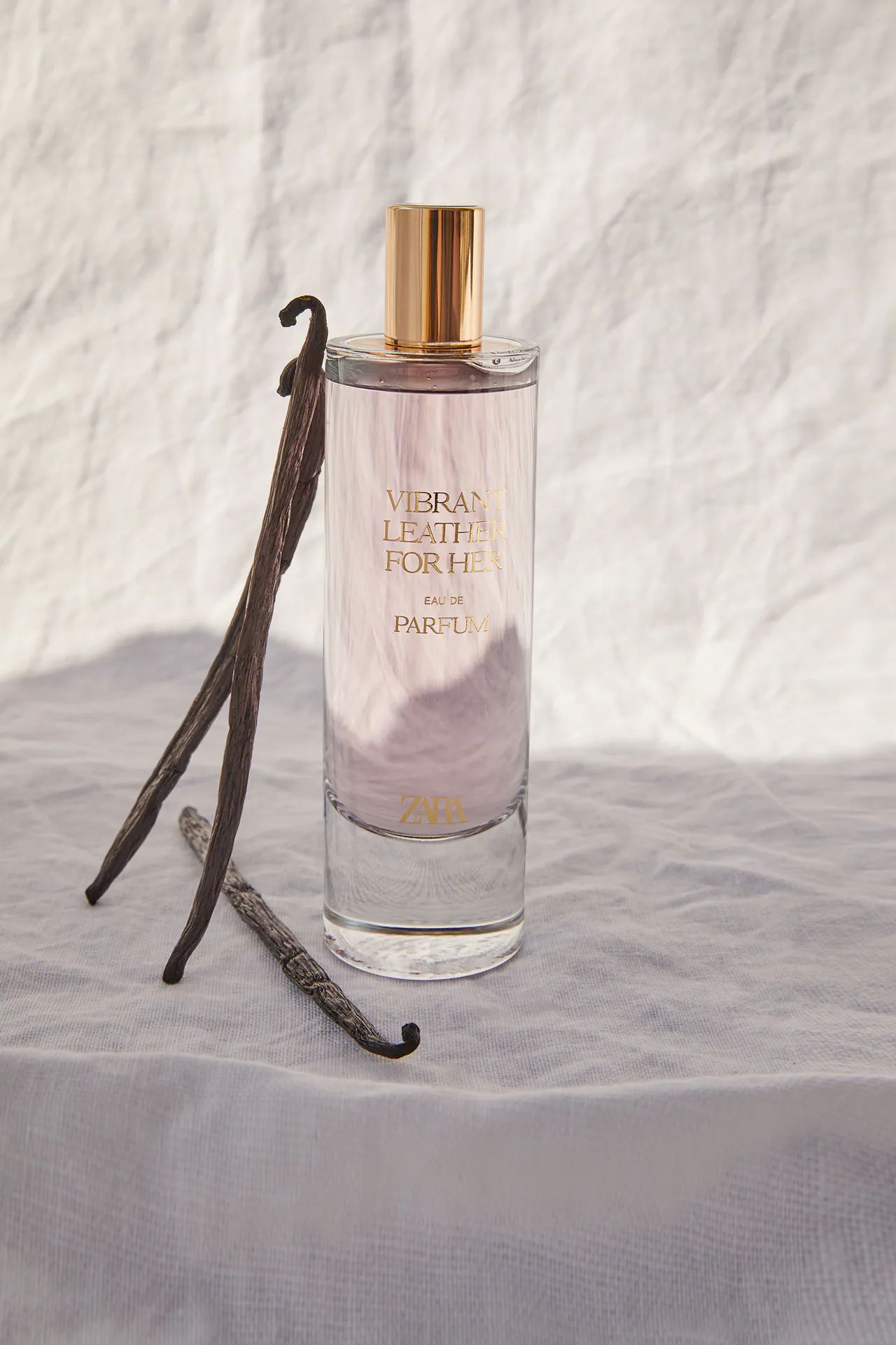 عطر ادکلن وایبرنت لدر فور هر ۲۰۲۱ زارا - Vibrant Leather for Her 2021 Zara - بررسی، قیمت و خرید