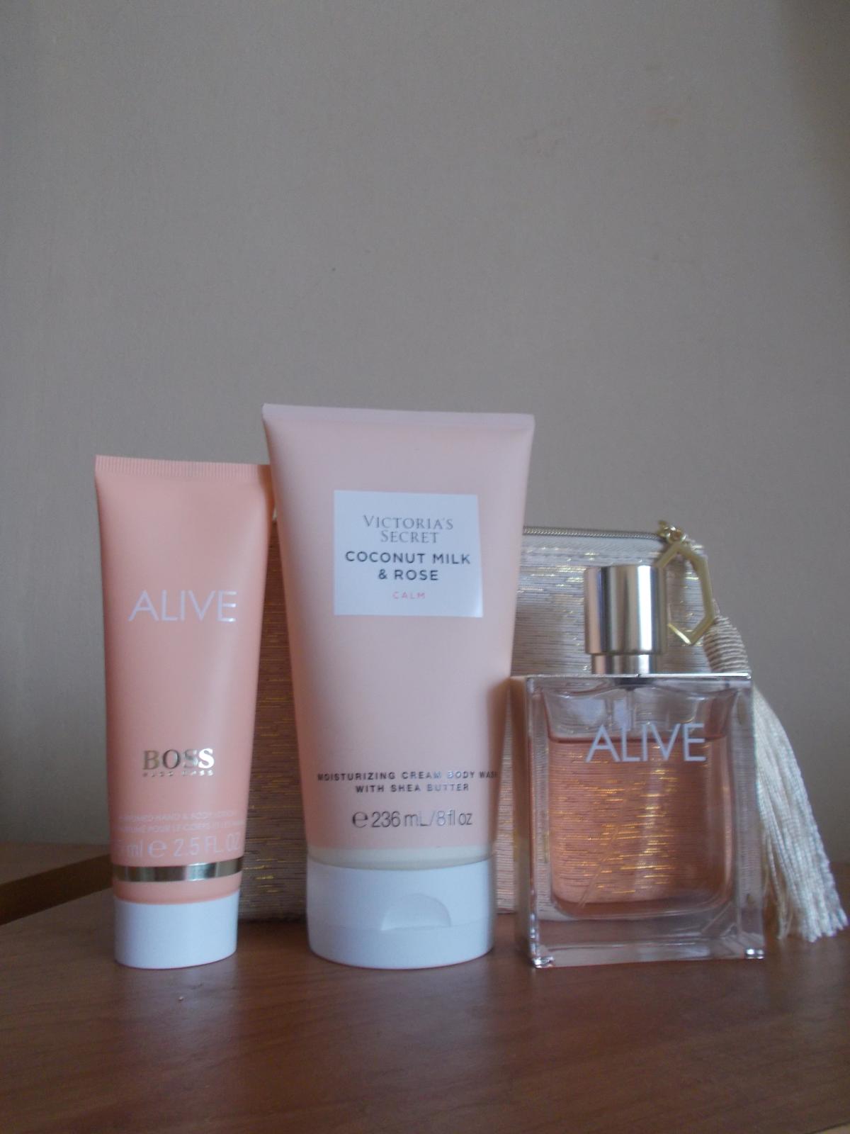 عطر ادکلن کوکونت میلک اند رز کالم ویکتوریا سیکرت - Coconut Milk & Rose Calm Victoria's Secret - بررسی، قیمت و خرید