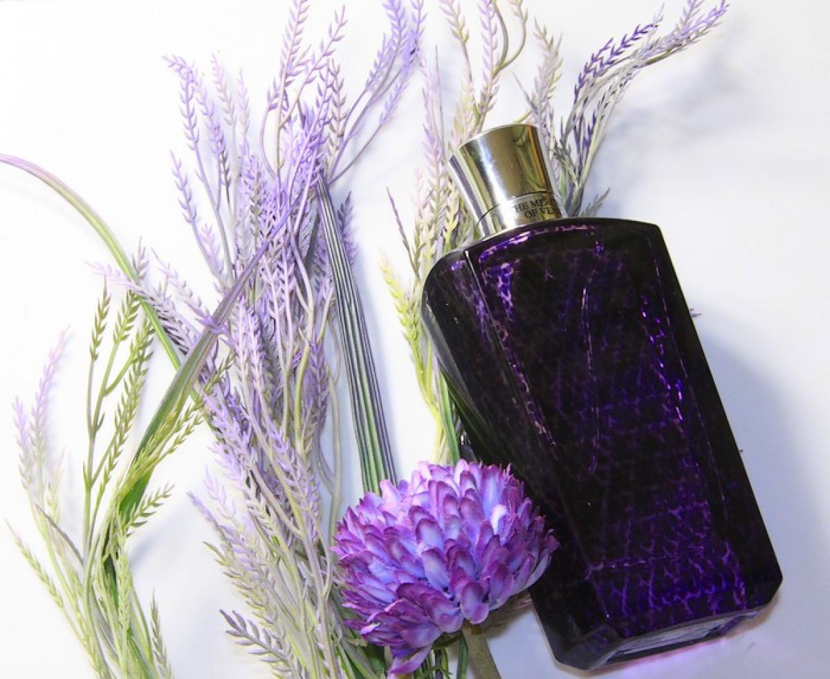 عطر ادکلن دمشق دیزرت د مرچنت آو ونیس - Damascus Desert The Merchant of Venice - بررسی، قیمت و خرید