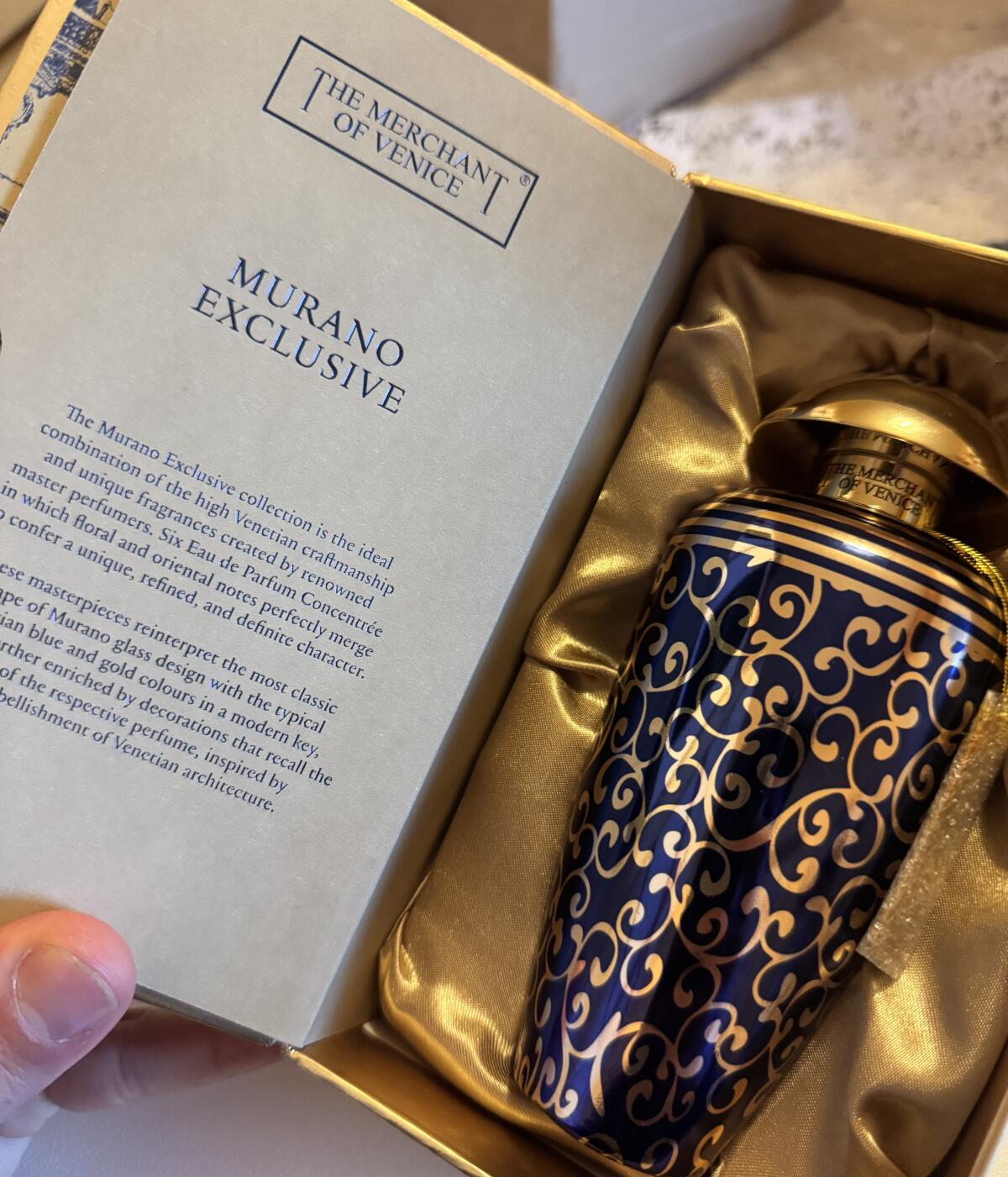 عطر ادکلن عربسک دِ مِرچِنت آو وِنِس - Arabesque The Merchant of Venice - بررسی، قیمت و خرید