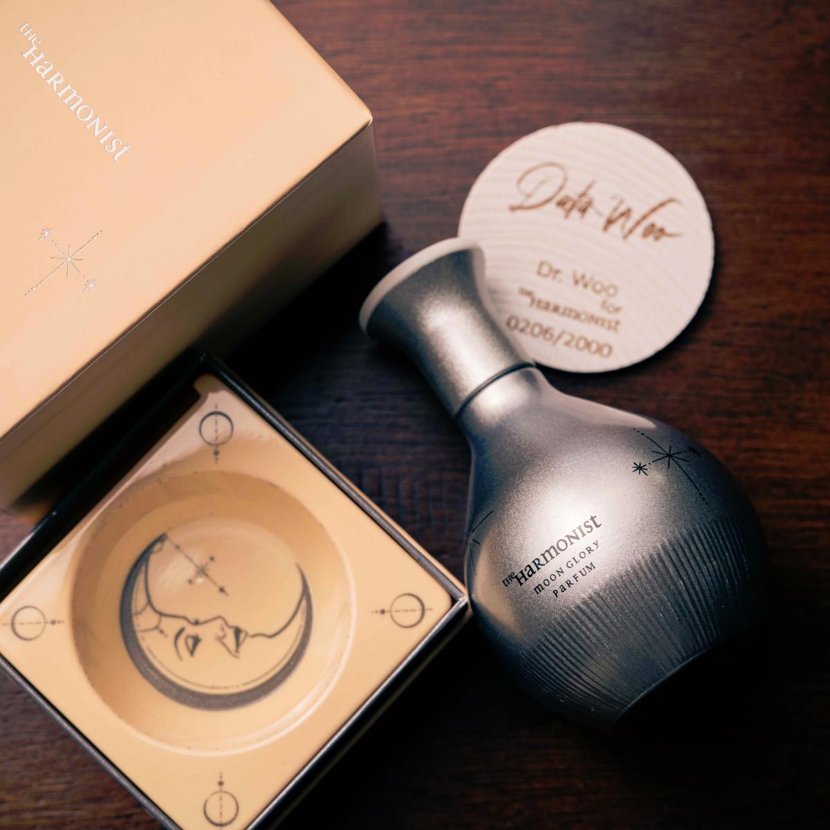 عطر ادکلن مون گلوری ده هارمونیست - Moon Glory The Harmonist - بررسی، قیمت و خرید
