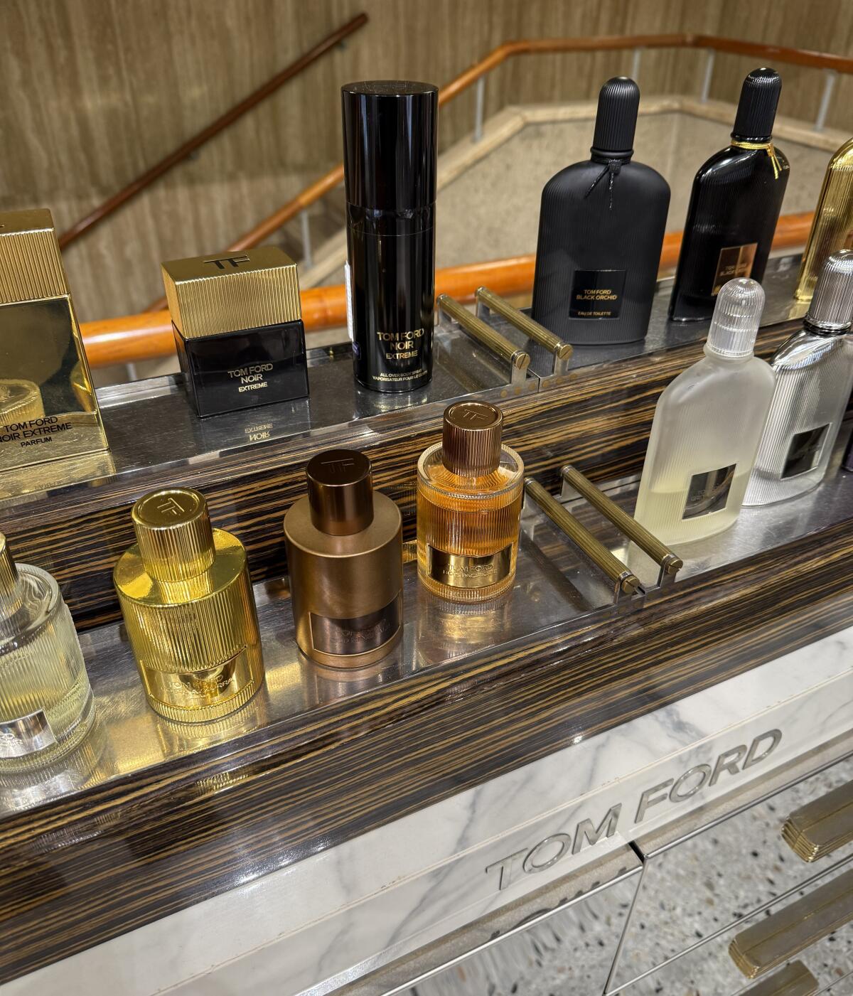عطر ادکلن گری وتیور او دو تویلت تام فورد - Grey Vetiver Eau de Toilette Tom Ford - بررسی، قیمت و خرید
