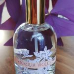 عطر ادکلن مگنولیا وایولت گود کِمیستری - Magnolia Violet Good Chemistry - بررسی، قیمت و خرید