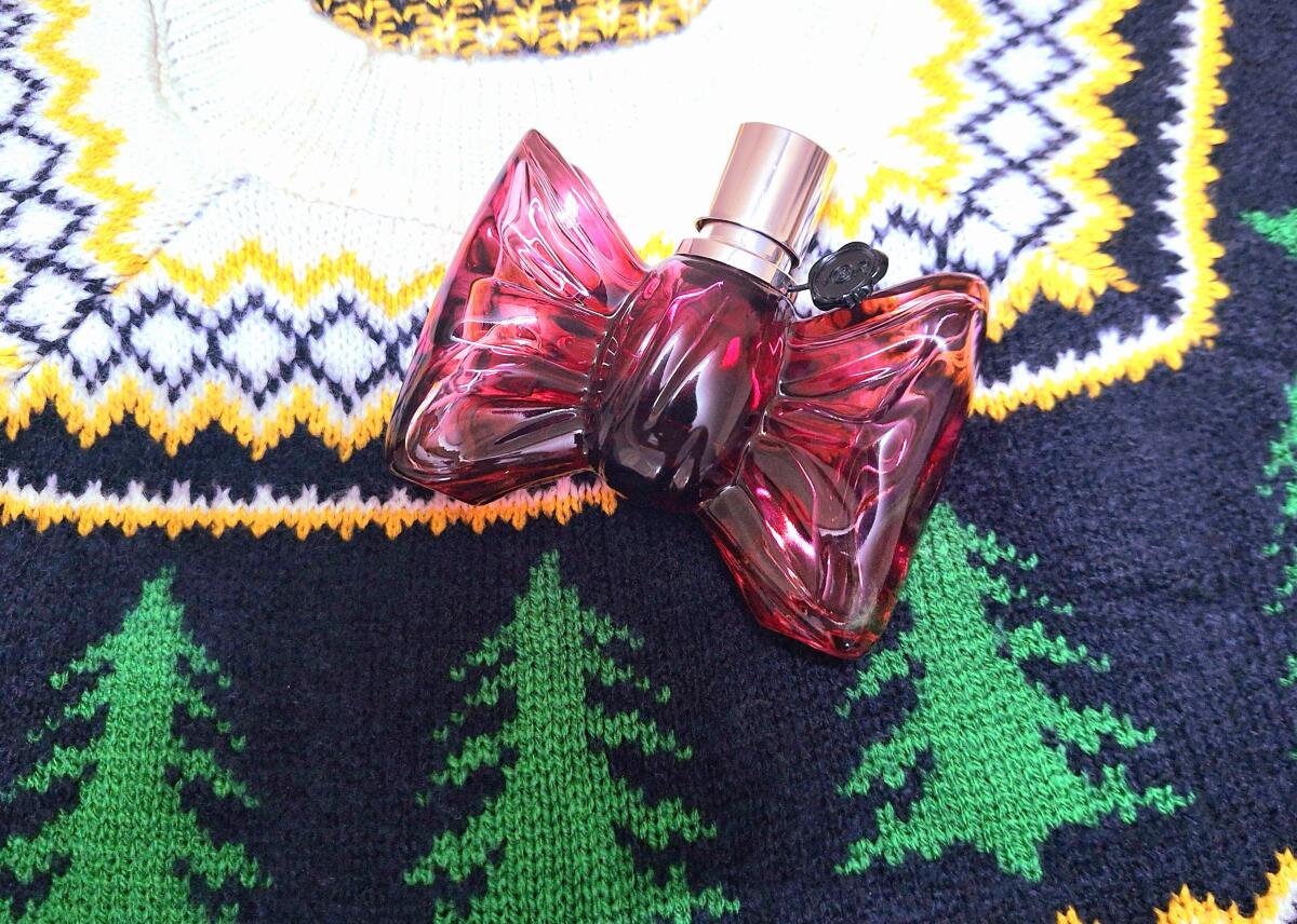 عطر ادکلن بون بون ویکتور اند رولف - Bonbon Viktor&Rolf - بررسی، قیمت و خرید
