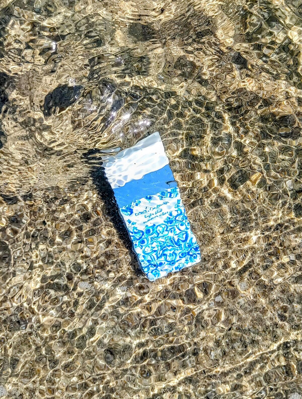 عطر ادکلن لایت بلو سامر وایبز دولچه اند گابانا - Light Blue Summer Vibes Dolce&Gabbana - بررسی، قیمت و خرید