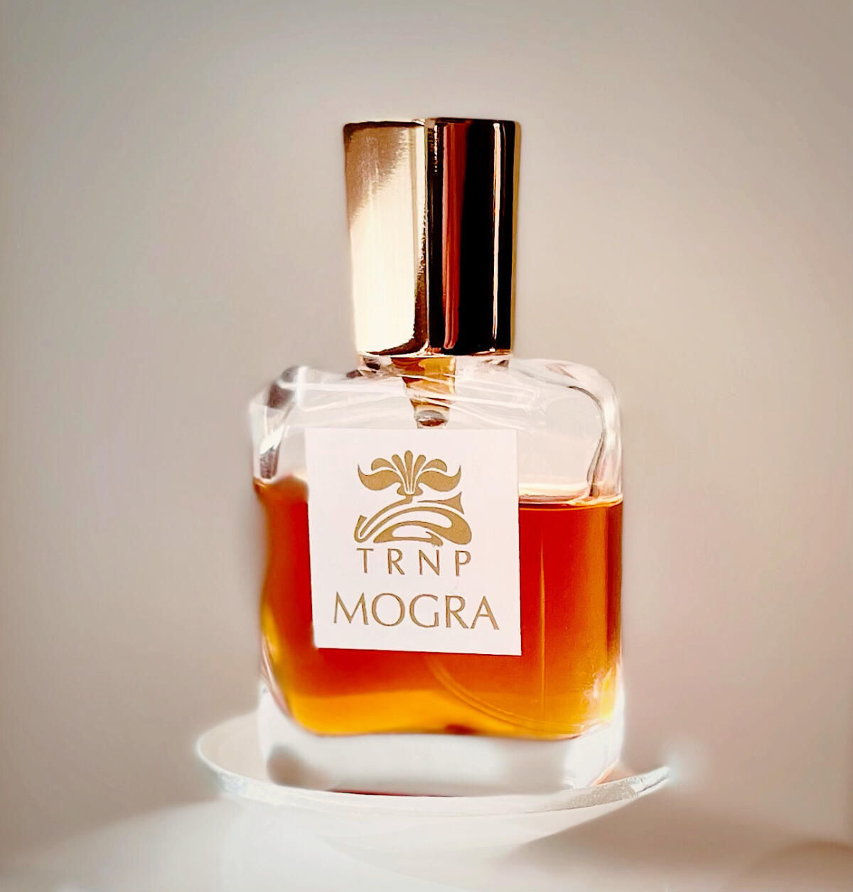 عطر ادکلن موگرا ترانپ - Mogra TRNP - بررسی، قیمت و خرید