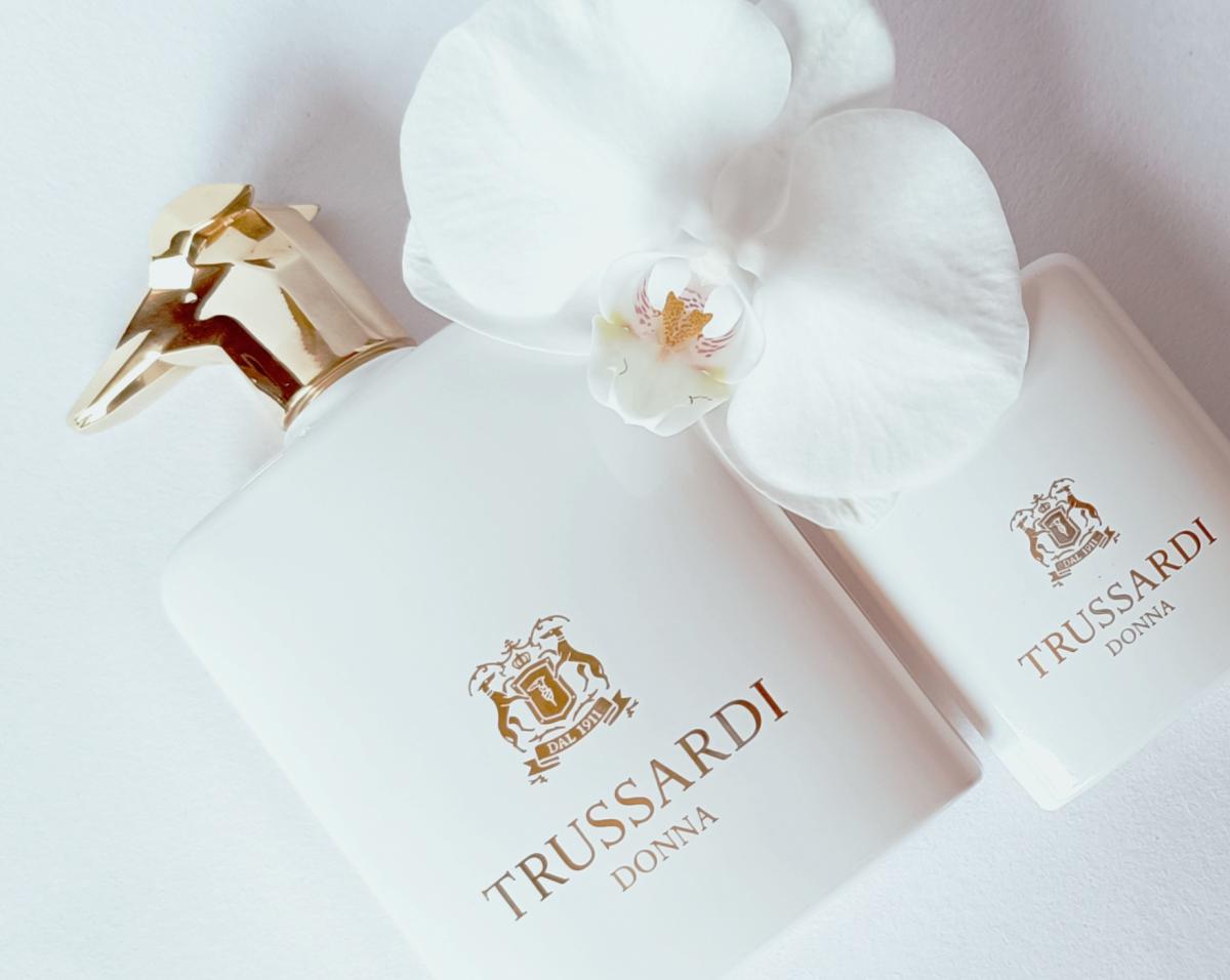 عطر ادکلن ترساردی دونا ادو پرفیوم اینتنس تروساردی - Trussardi Donna Eau de Parfum Intense Trussardi - بررسی، قیمت و خرید