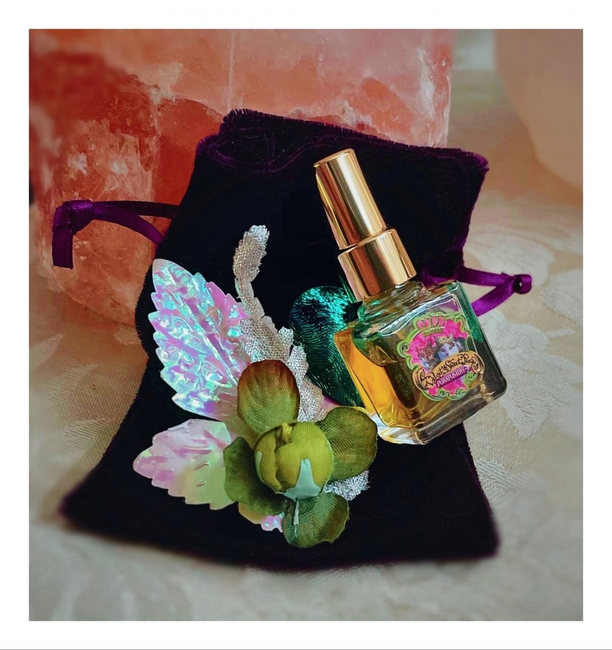 عطر ادکلن لومینِس لِمورز ولوت اند سوئیت پیس پورفیومری - Luminous Lemurs Velvet & Sweet Pea’s Purrfumery - بررسی، قیمت و خرید