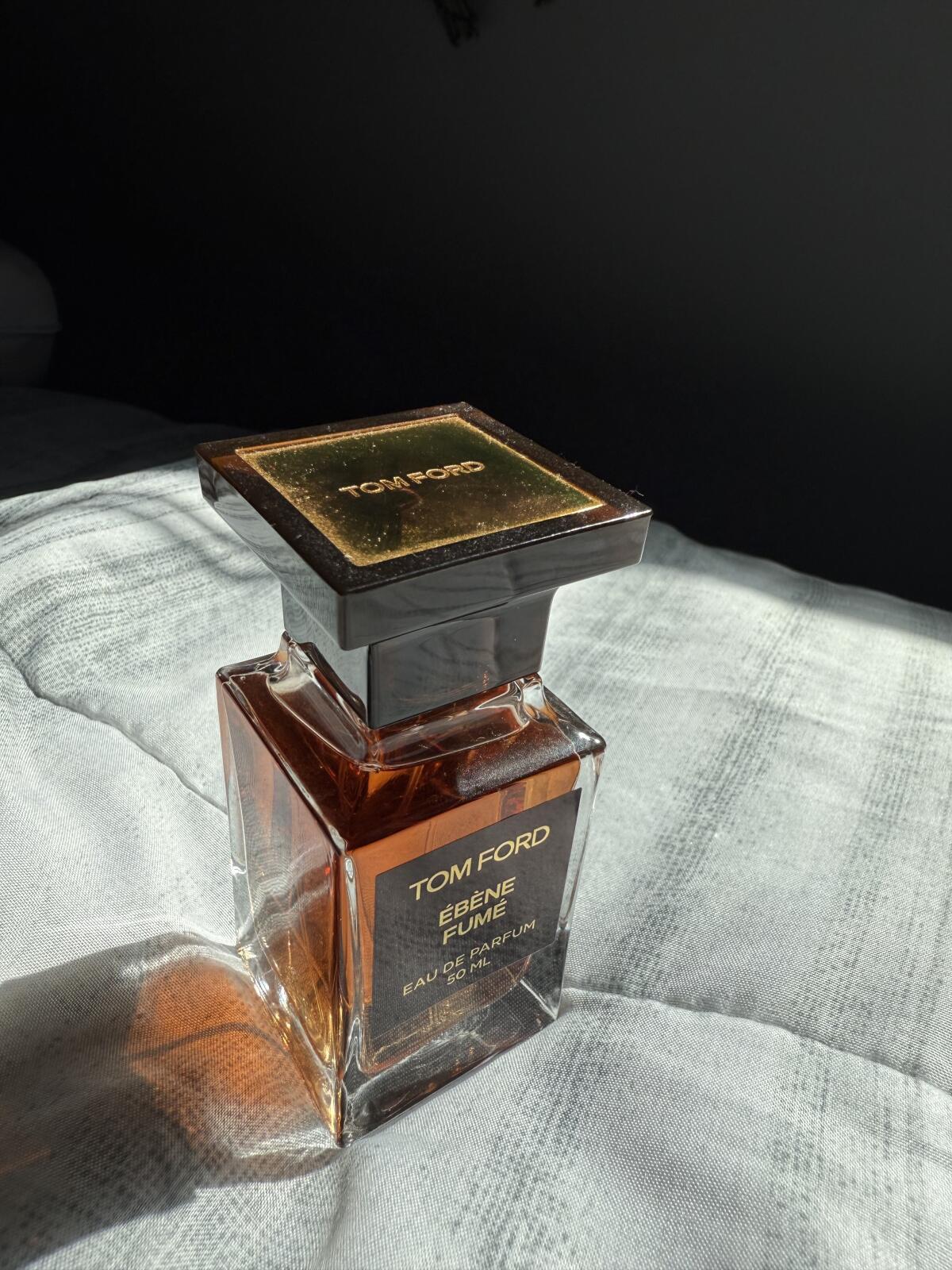 عطر ادکلن اِبِن فومه تام فورد - Ébène Fumé Tom Ford - بررسی، قیمت و خرید