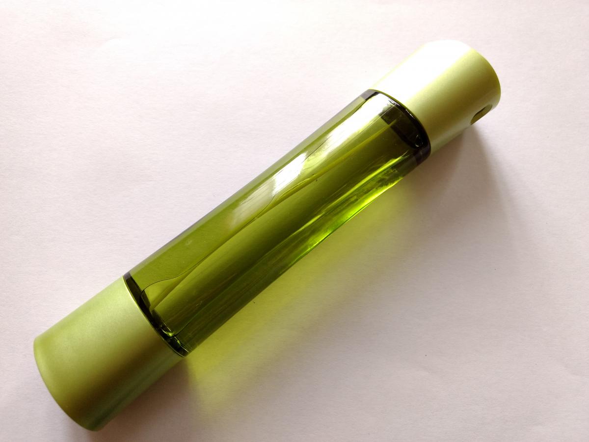 عطر ادکلن نیناچورا الوات ایو روشه - Neonatura Elevate Yves Rocher - بررسی، قیمت و خرید