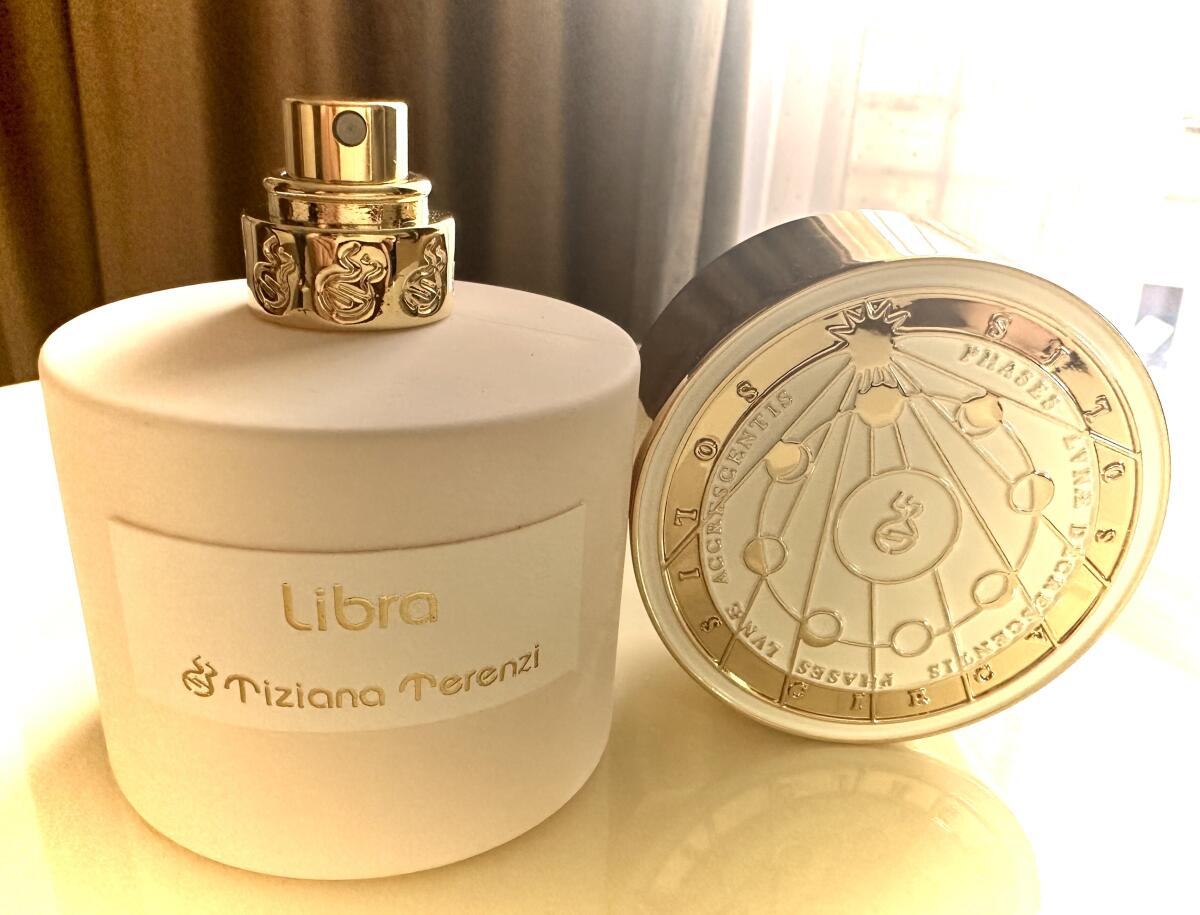 عطر ادکلن لیبرا تیزیانا ترنزی - Libra Tiziana Terenzi - بررسی، قیمت و خرید