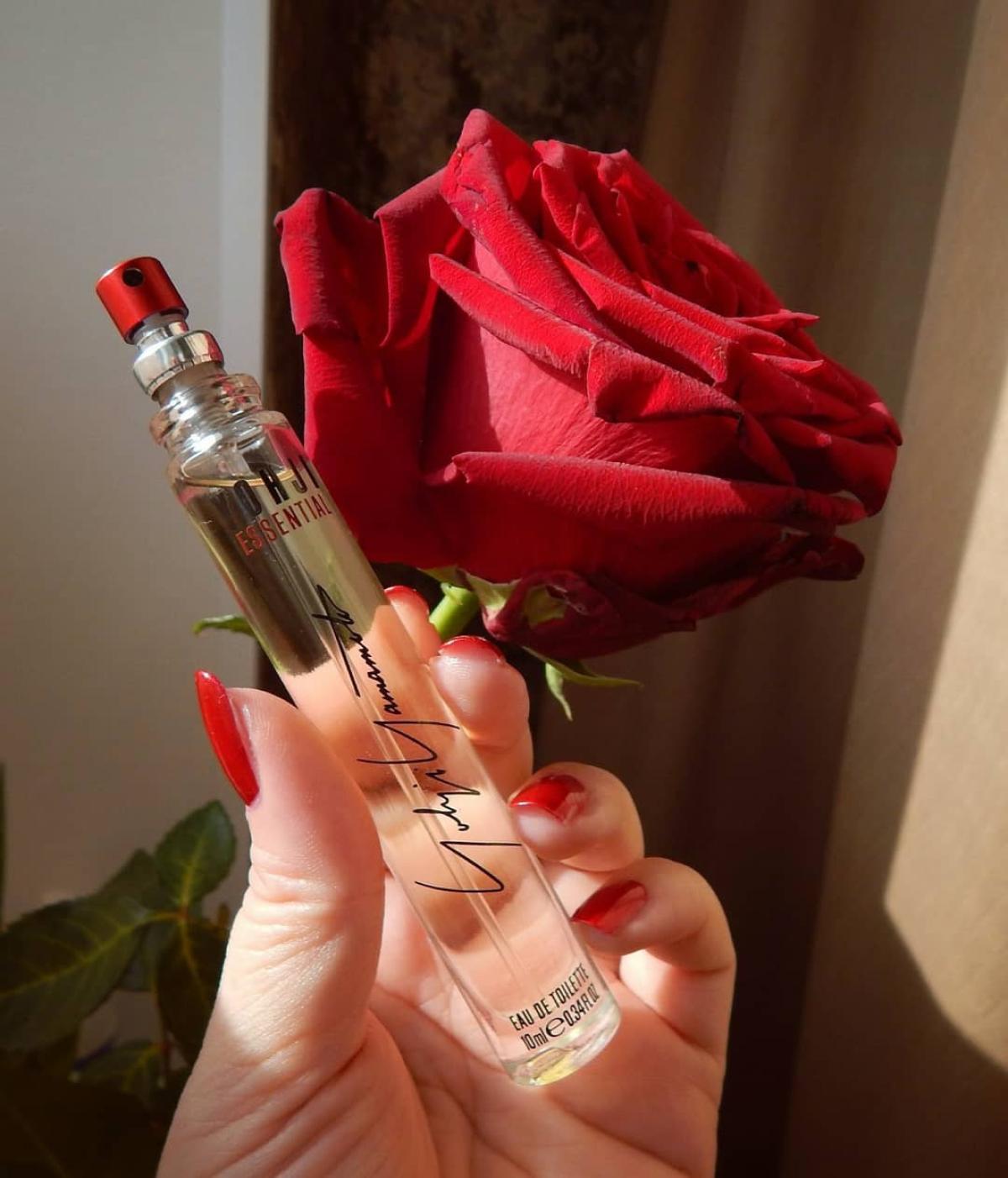عطر ادکلن یوهجی اسنشیال یوجی یاماموتو - Yohji Essential Yohji Yamamoto - بررسی، قیمت و خرید