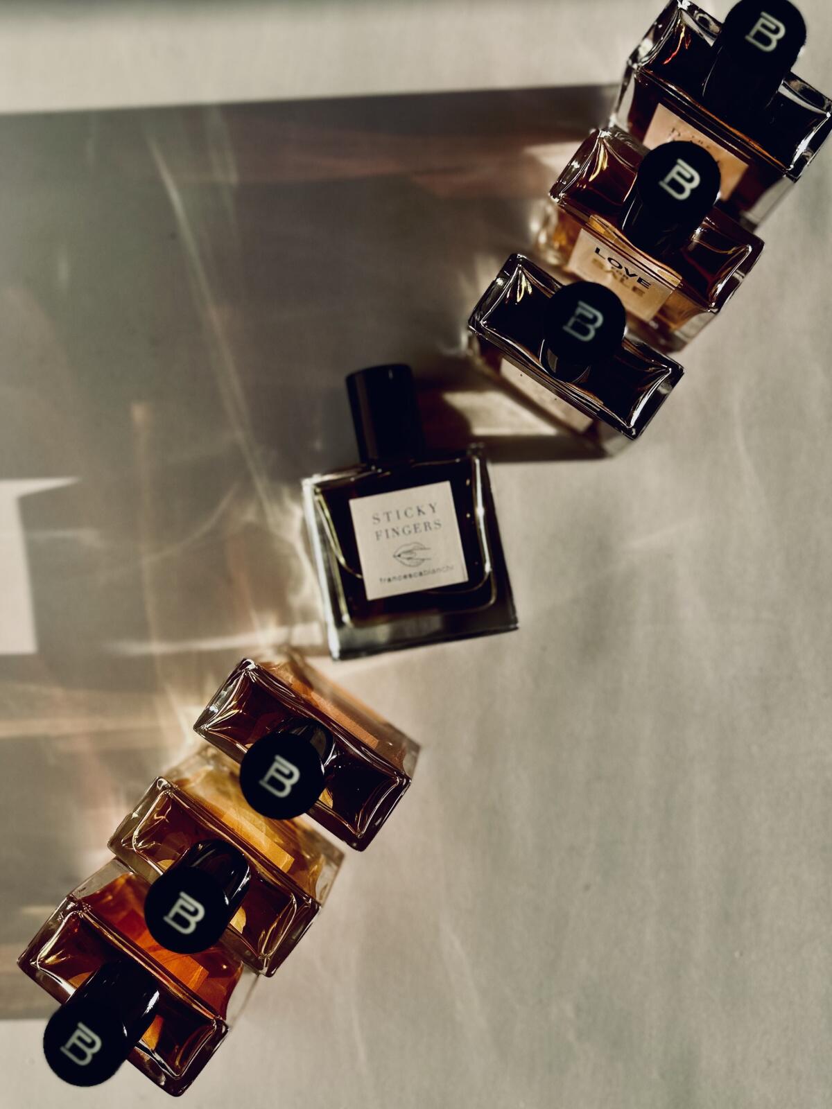 عطر ادکلن لاو فور سیل فرانچسکا بیانچی - Love for Sale Francesca Bianchi - بررسی، قیمت و خرید
