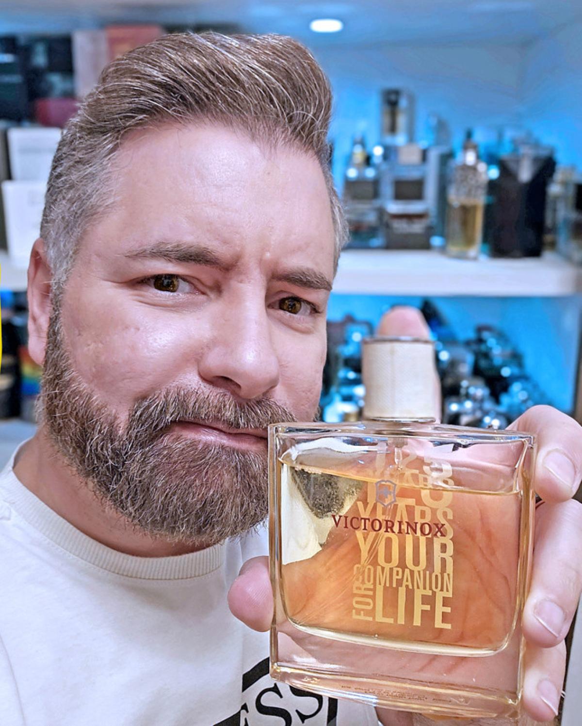عطر ادکلن یانصد و بیست و پنج یرز یور کامپنی فور لایف ویکتوریناکس سوئیس آرمی - 125 Years Your Companion For Life Victorinox Swiss Army - بررسی، قیمت و خرید