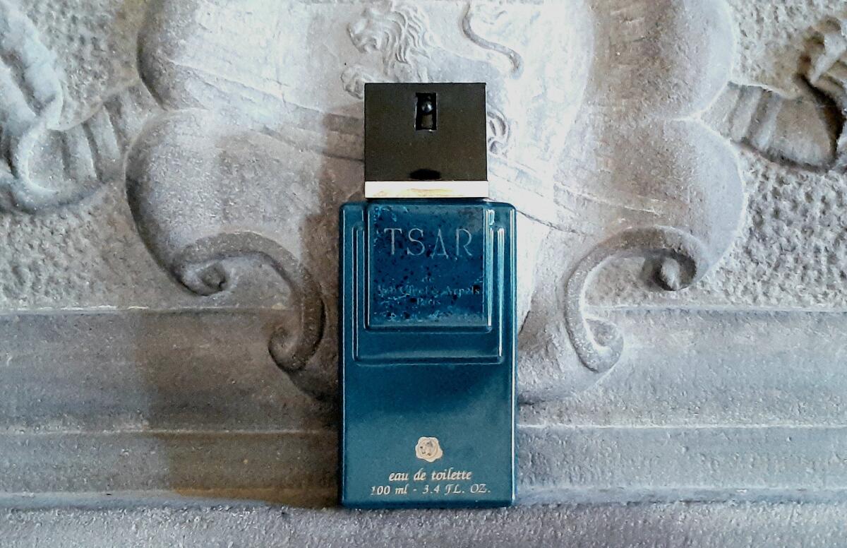 عطر ادکلن تزار ون کلیف اند آرپلز - Tsar Van Cleef & Arpels - بررسی، قیمت و خرید