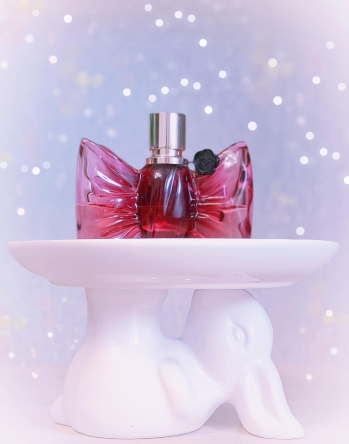 عطر ادکلن بون بون ویکتور اند رولف - Bonbon Viktor&Rolf - بررسی، قیمت و خرید