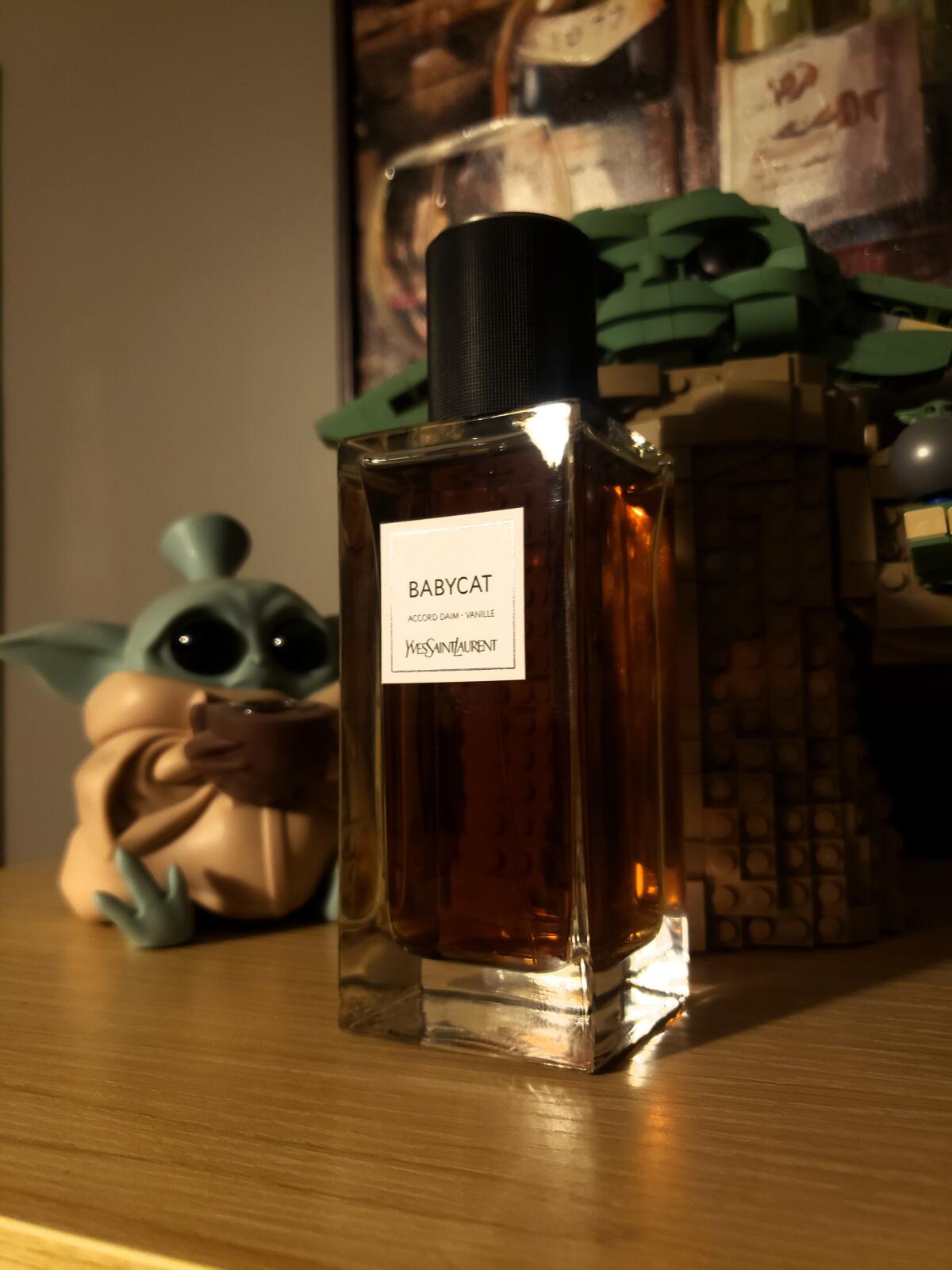 عطر ادکلن بیبیکت ایو سن لورن - Babycat Yves Saint Laurent - بررسی، قیمت و خرید