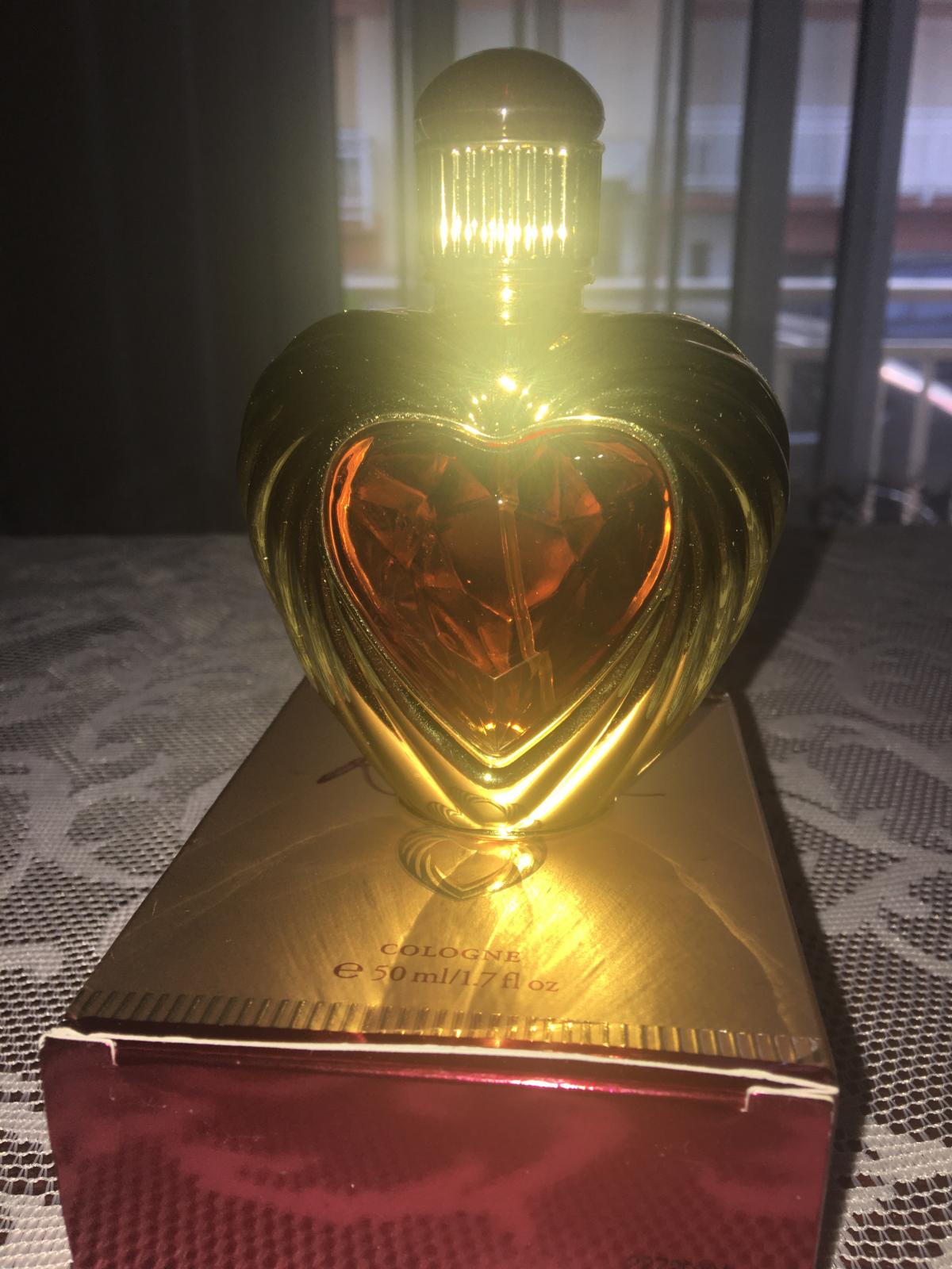 عطر ادکلن رپچر ویکتوریا سیکرت - Rapture Victoria's Secret - بررسی، قیمت و خرید