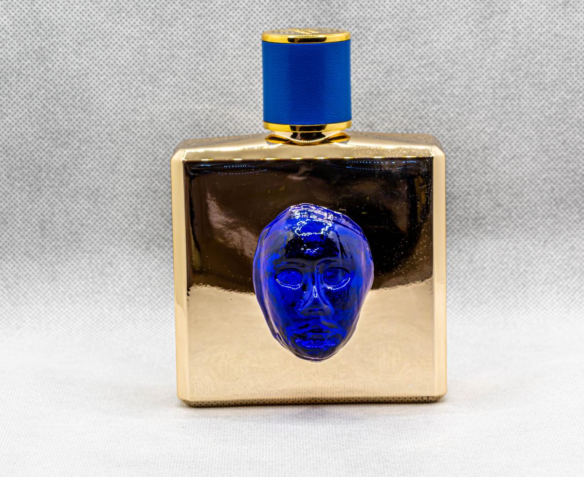 عطر ادکلن بلو کوبالتو وان والمونت - Blu Cobalto I Valmont - بررسی، قیمت و خرید