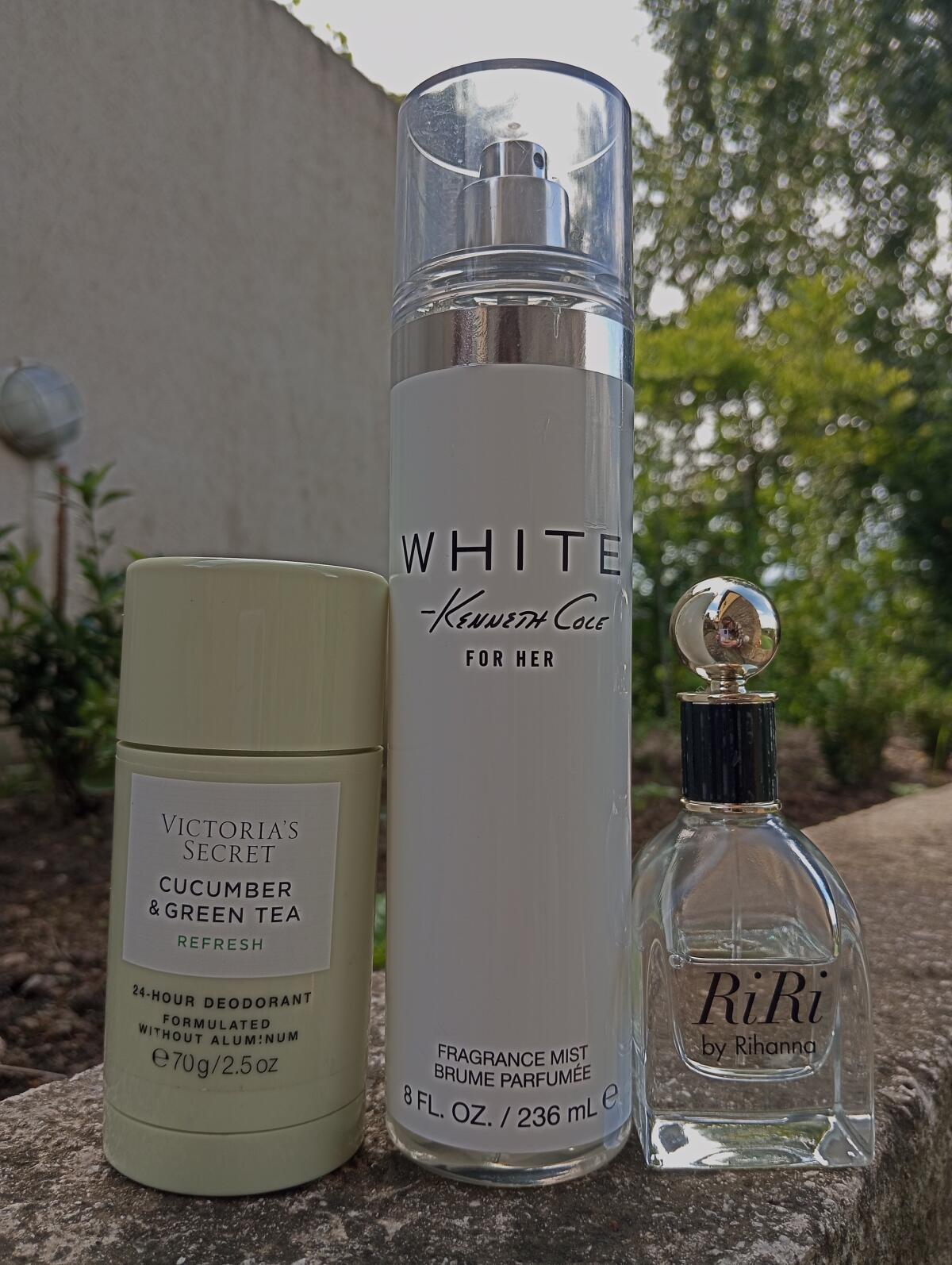 عطر ادکلن کیو کامبر اند گرین تی رفریش ویکتوریا سیکرت - Cucumber & Green Tea Refresh Victoria's Secret - بررسی، قیمت و خرید