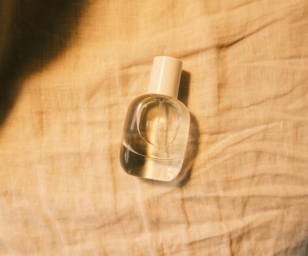 عطر ادکلن زارا فم دوهزار و هجده زارا - Zara Femme 2018 Zara - بررسی، قیمت و خرید