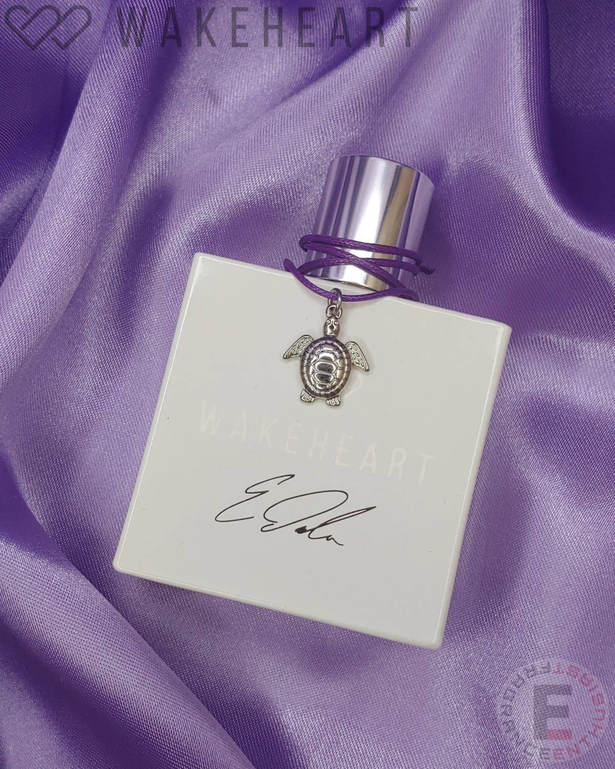 عطر ادکلن ایتن دولن سیگنیچر سنت ویکهارت - Ethan Dolan Signature Scent Wakeheart - بررسی، قیمت و خرید