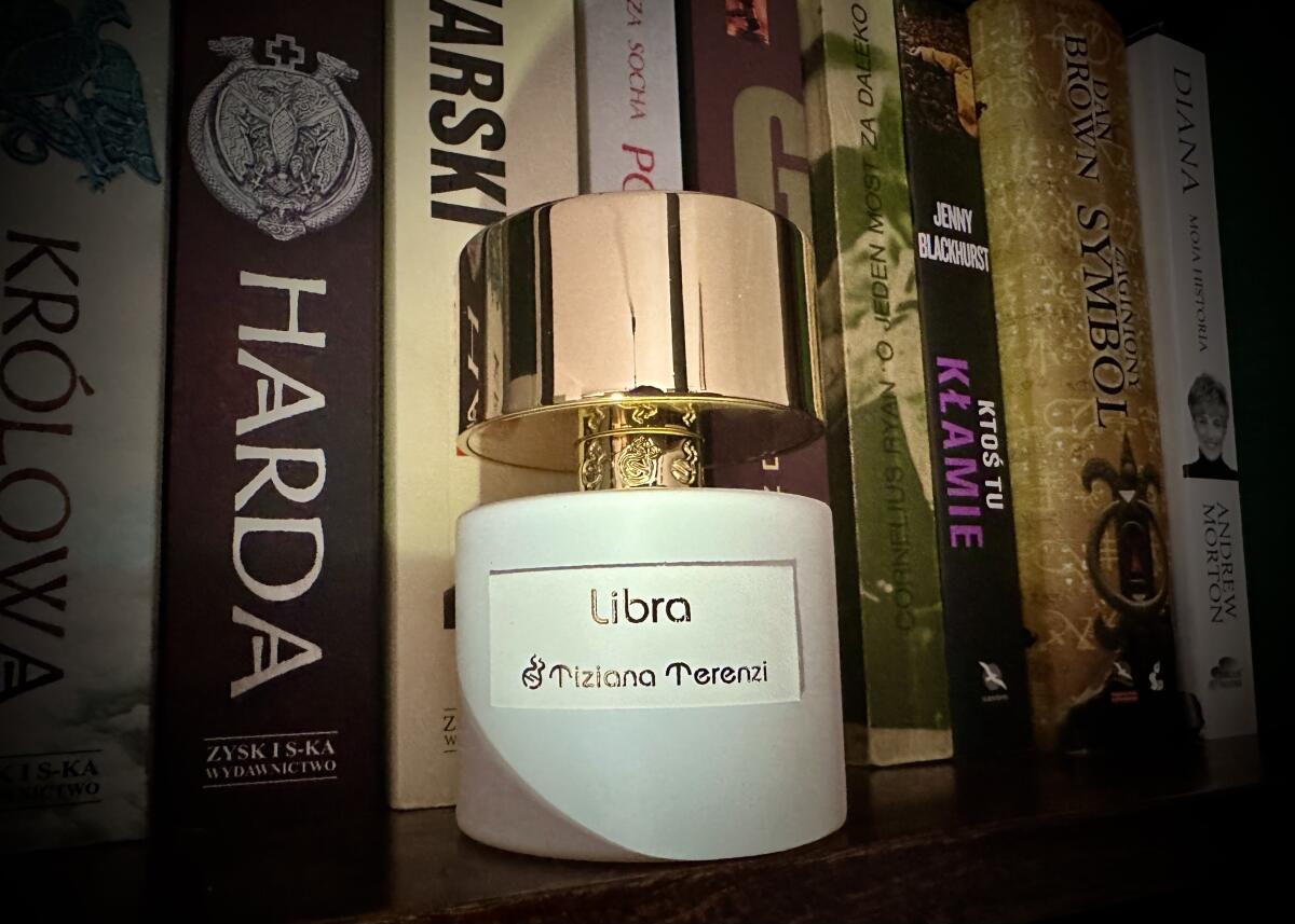عطر ادکلن لیبرا تیزیانا ترنزی - Libra Tiziana Terenzi - بررسی، قیمت و خرید