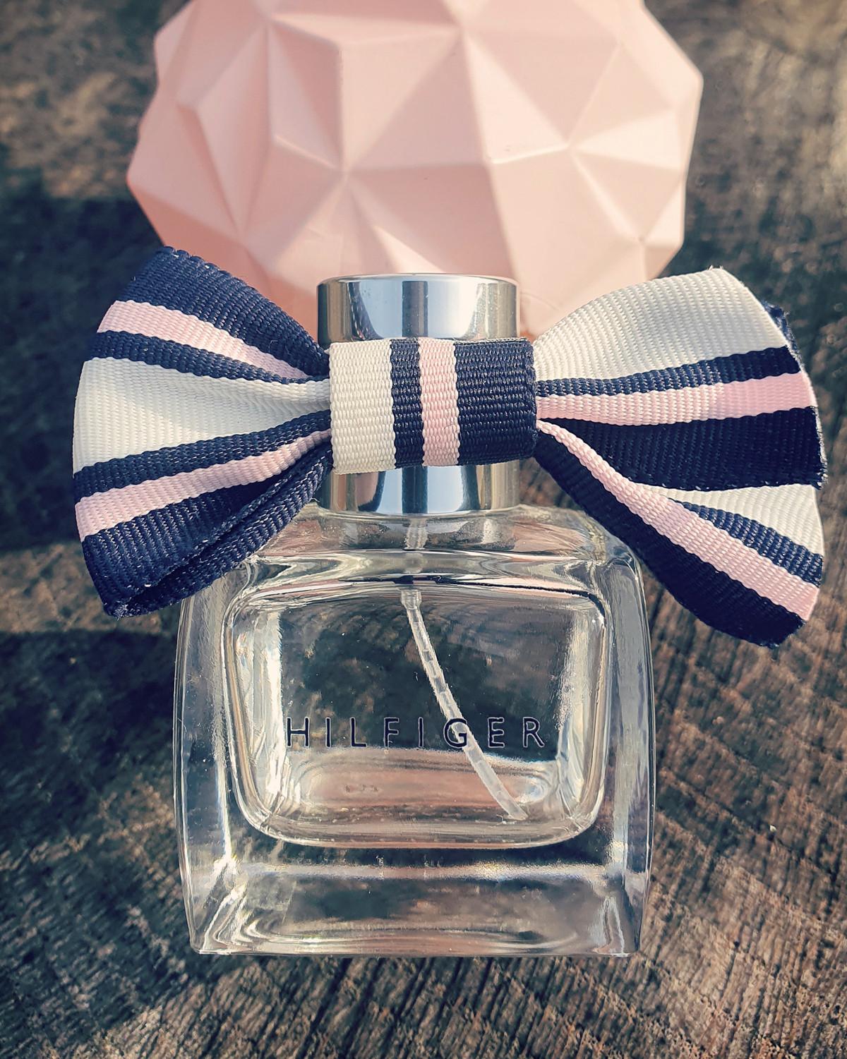 عطر ادکلن Hilfiger Woman Peach Blossom تامی هیلفیگر - Hilfiger Woman Peach Blossom Tommy Hilfiger - بررسی، قیمت و خرید
