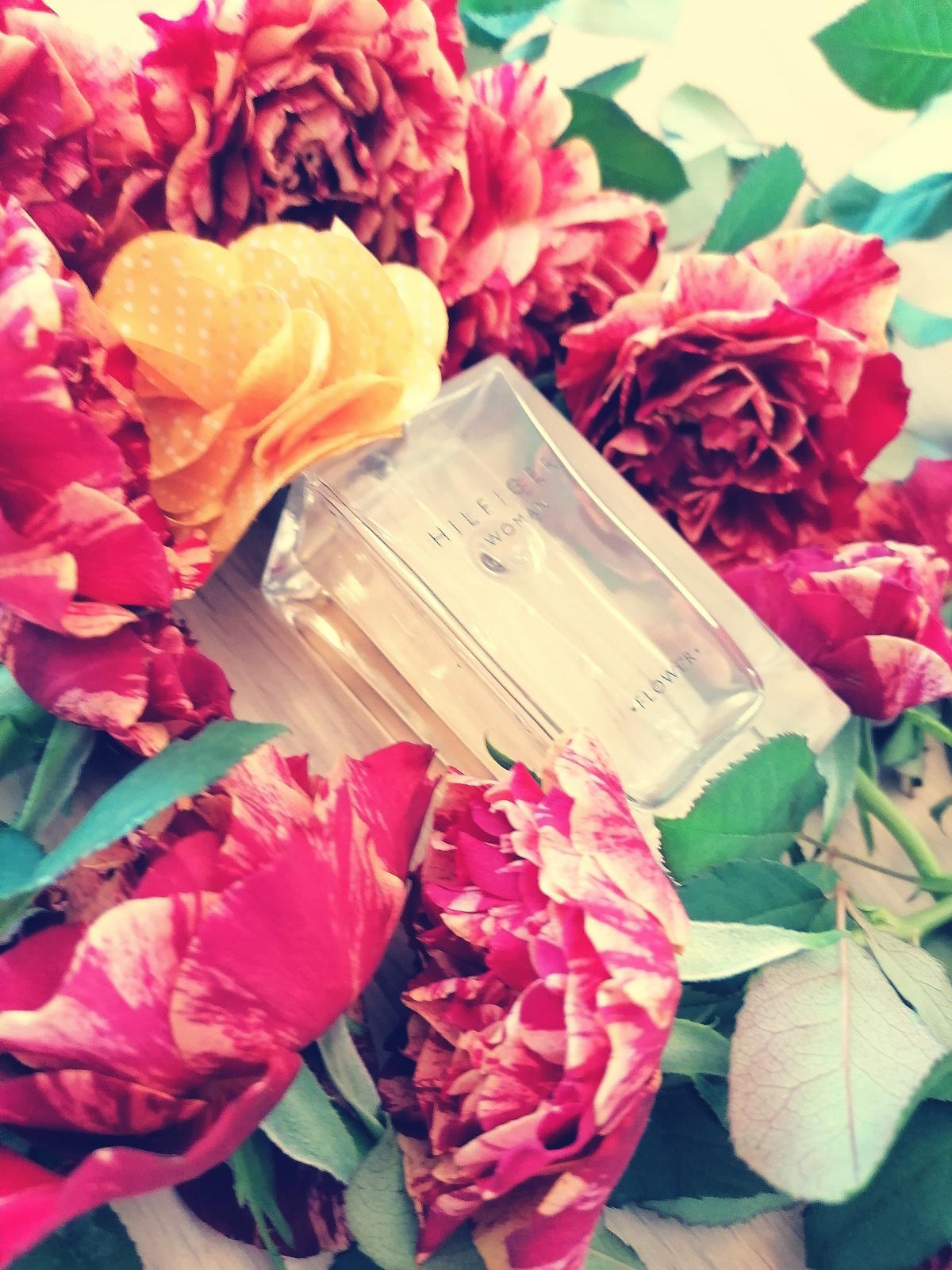 عطر ادکلن فلاور ماریگلد تامی هیلفیگر - Flower Marigold Tommy Hilfiger - بررسی، قیمت و خرید