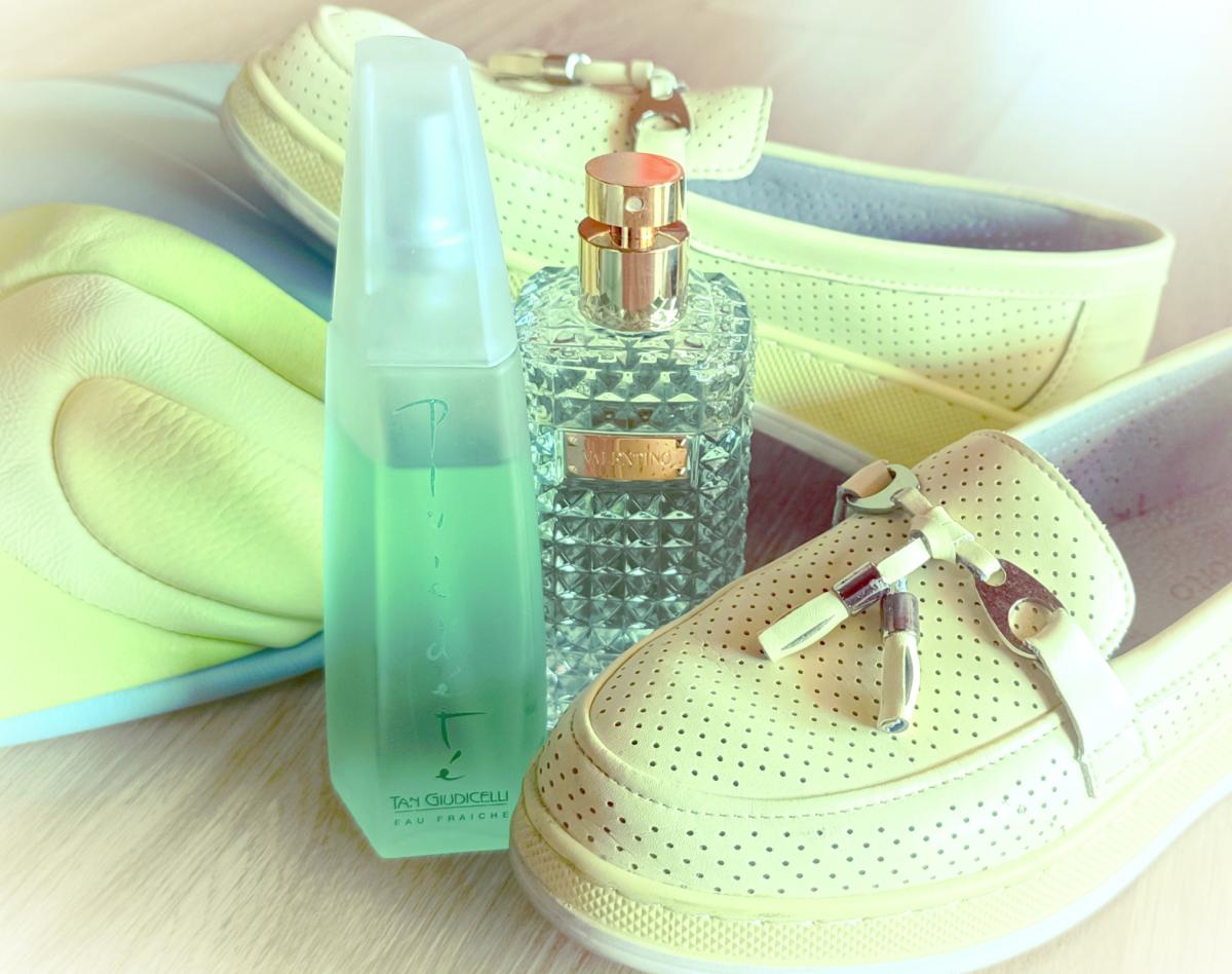 عطر ادکلن والنتینو دونا رزا ورد والنتینو - Valentino Donna Rosa Verde Valentino - بررسی، قیمت و خرید