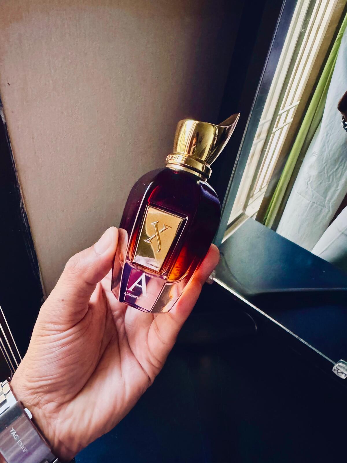 عطر ادکلن الکساندریا دو زرجوف - Alexandria II Xerjoff - بررسی، قیمت و خرید