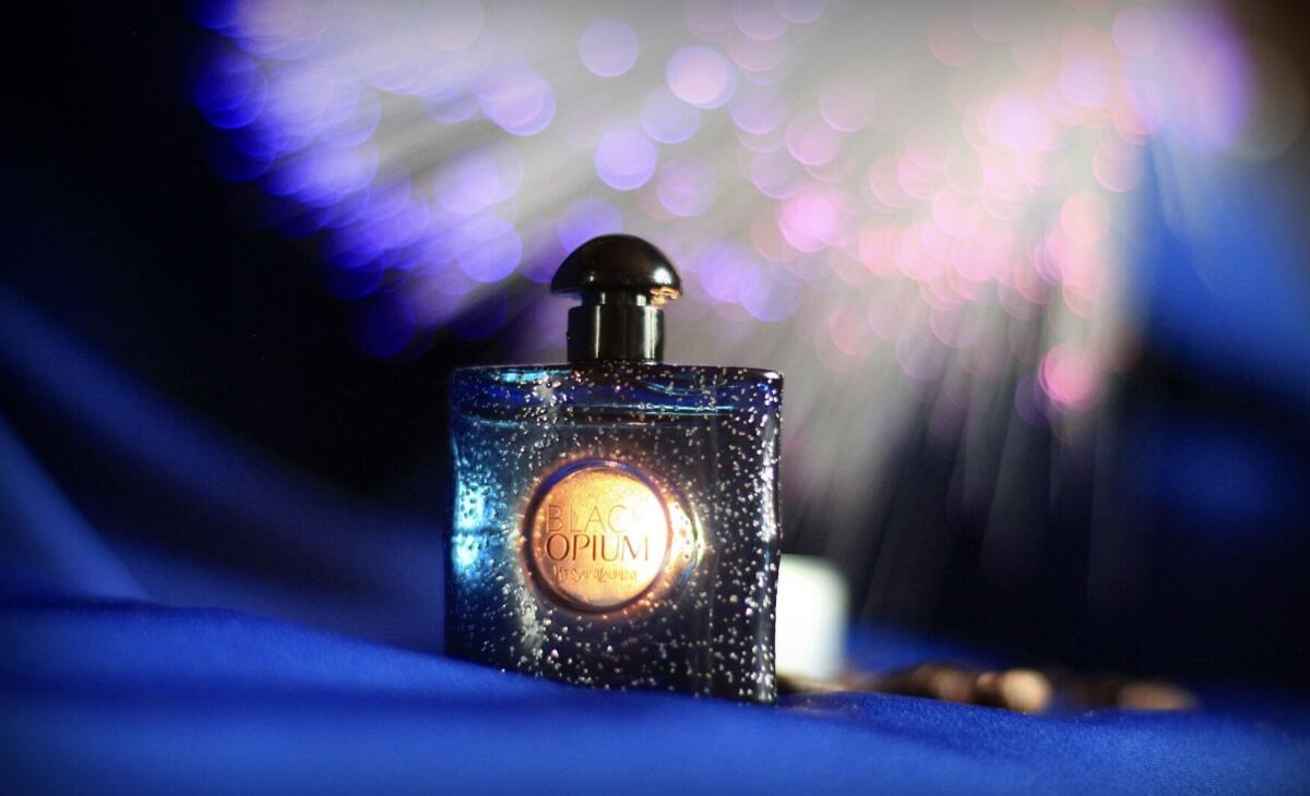 عطر ادکلن بلک اپیوم اینتنس ایو سن لوران - Black Opium Intense Yves Saint Laurent - بررسی، قیمت و خرید